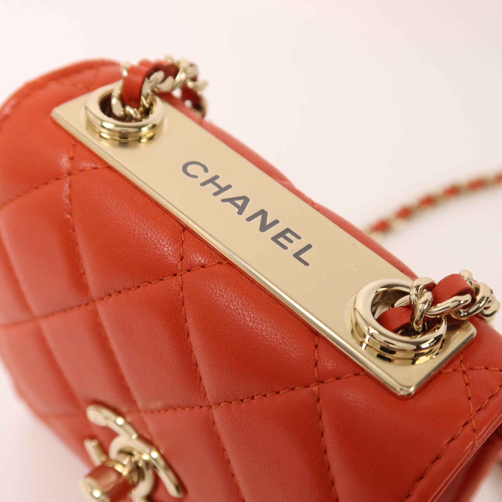 CHANEL 羊皮皮革Chain Shoulder鏈帶肩背袋