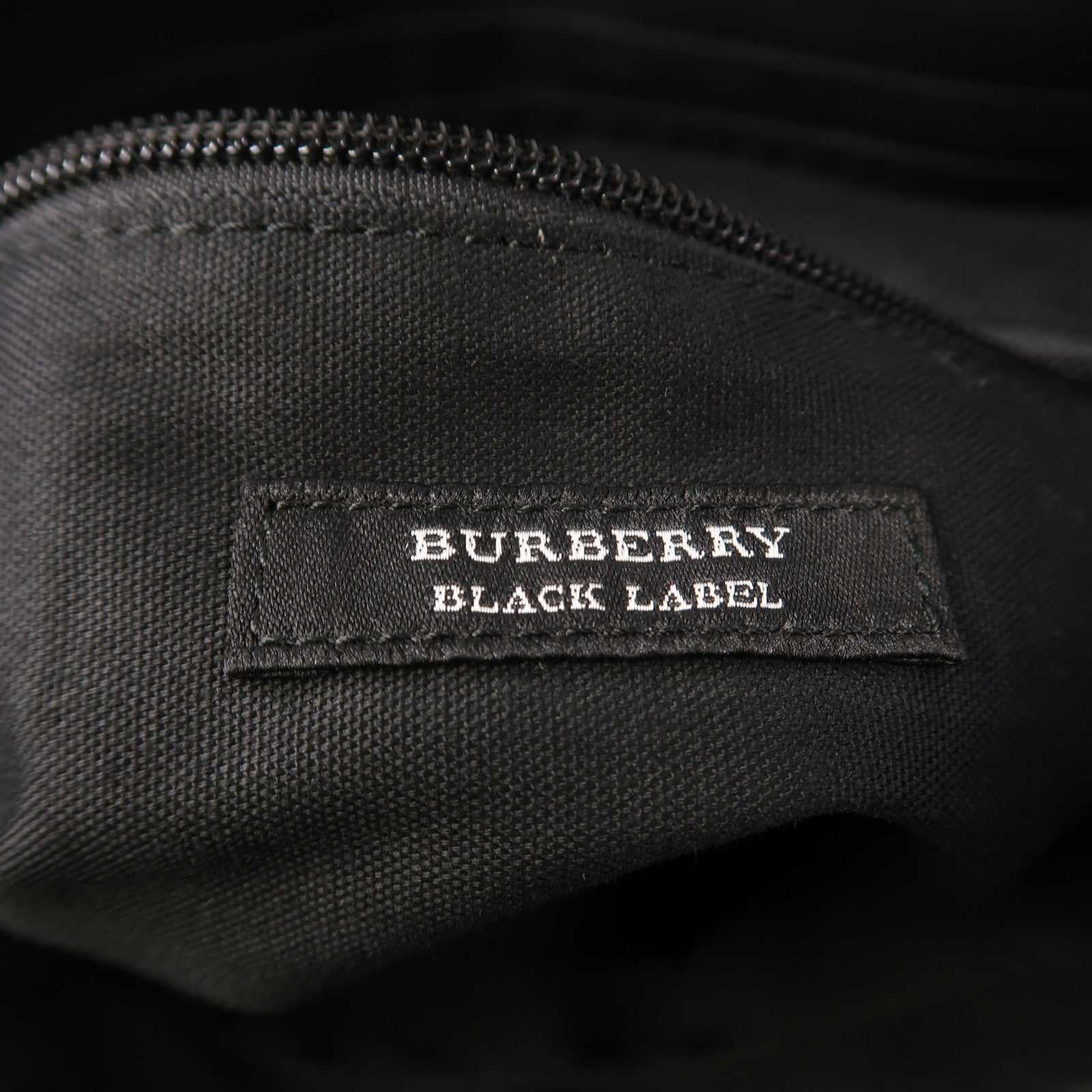 BURBERRY 帆布Business Bag銀扣公事包黑色