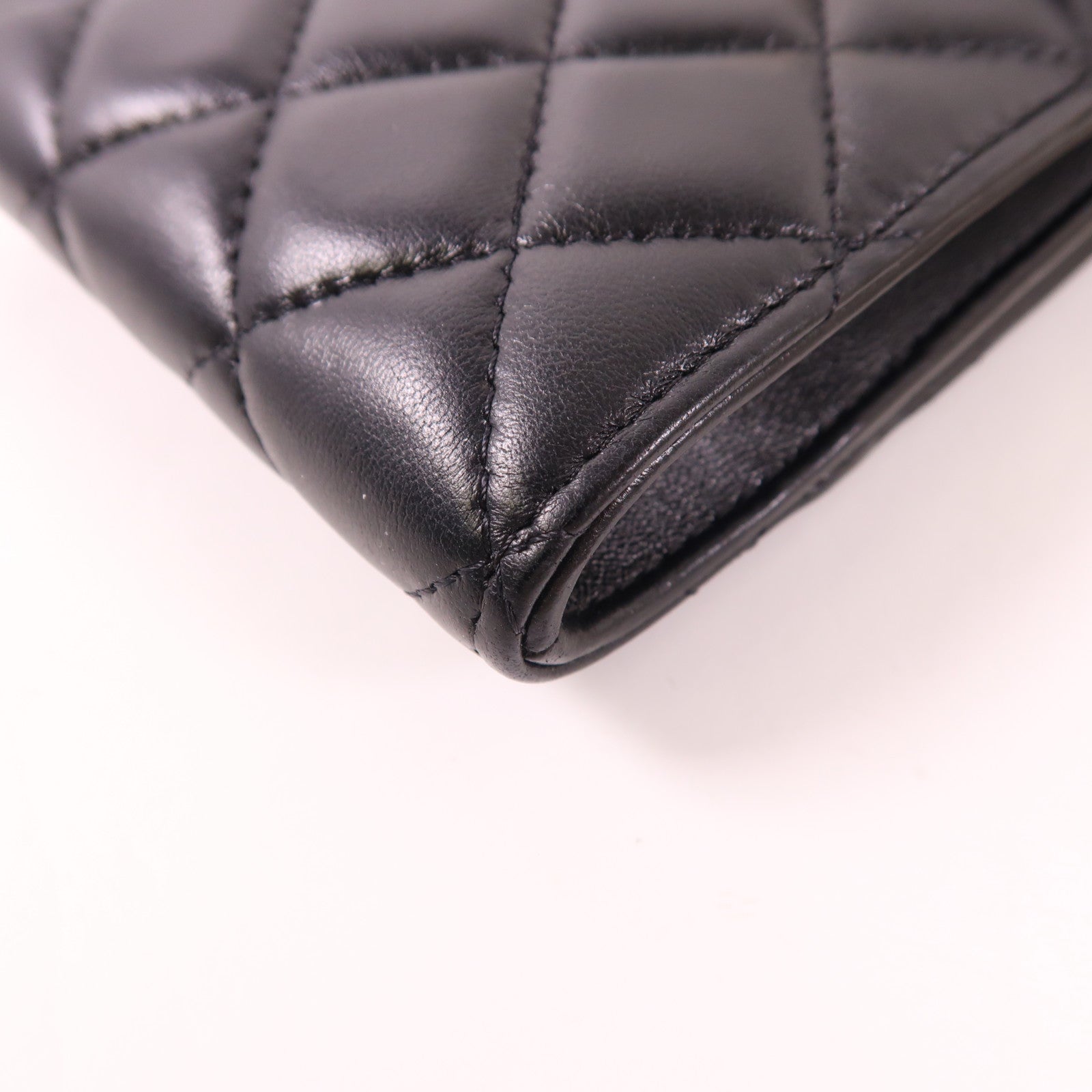 CHANEL CC GHW Phone Case Lambskin Leather Black