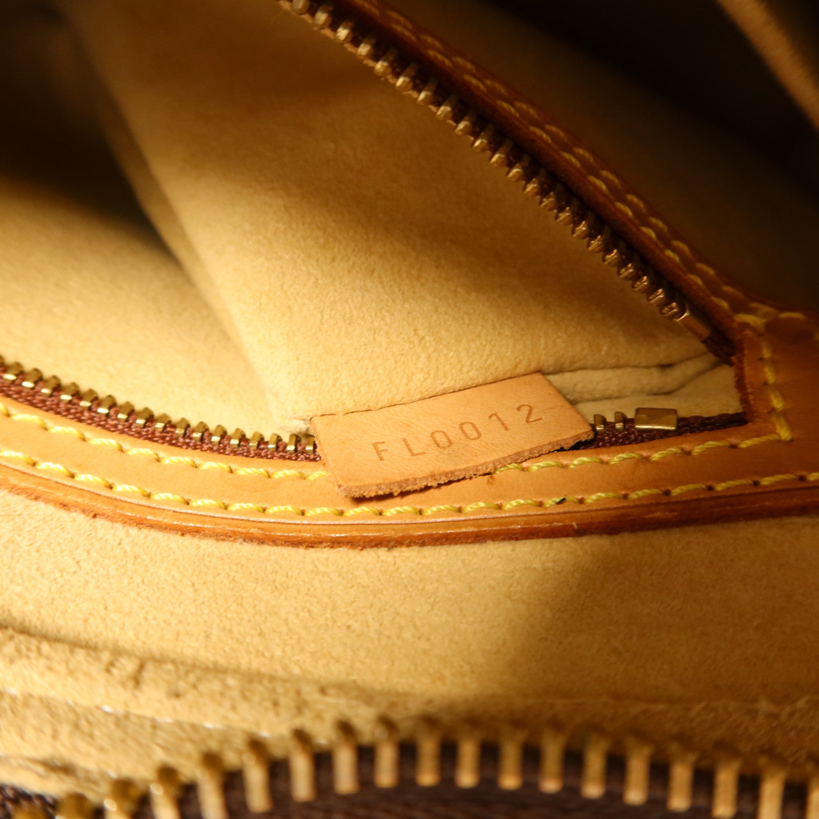 LOUIS VUITTON Monogram Looping MM金扣肩背袋棕色