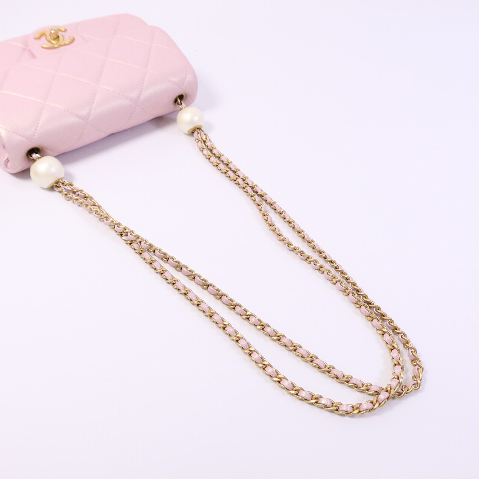 CHANEL 羊皮皮革Pearl Crush Mini Flap Bag鏈帶肩背袋