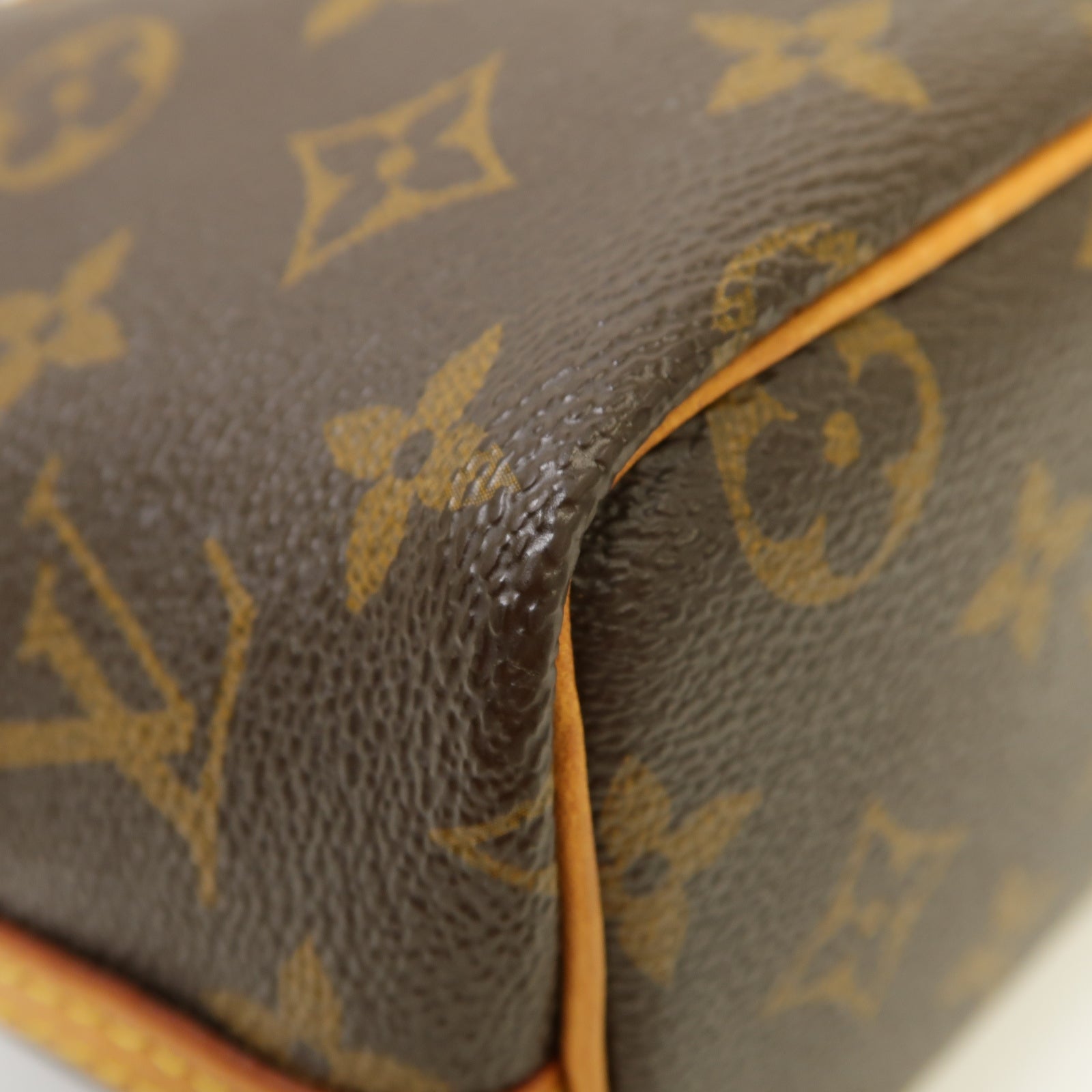 LOUIS VUITTON Monogram Nano Noe金扣肩背袋啡色