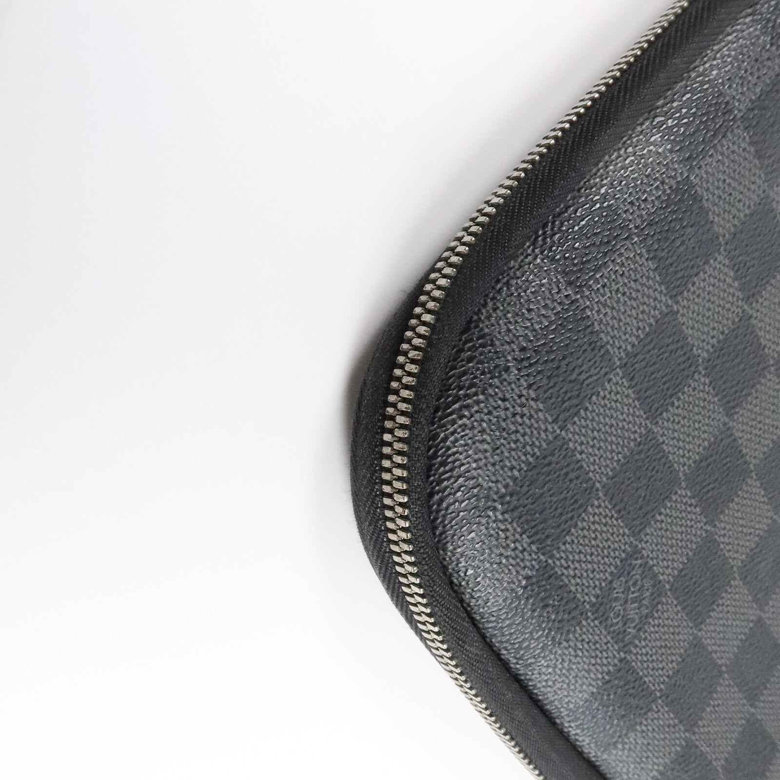 LOUIS VUITTON Damier Graphite Laptop Sleeve電腦袋