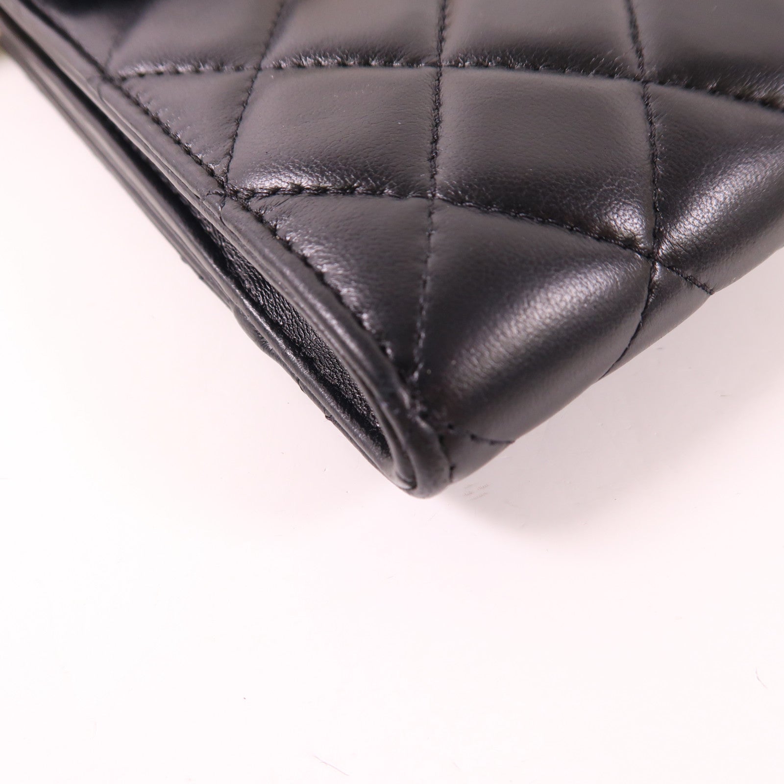 CHANEL CC GHW Phone Case Lambskin Leather Black