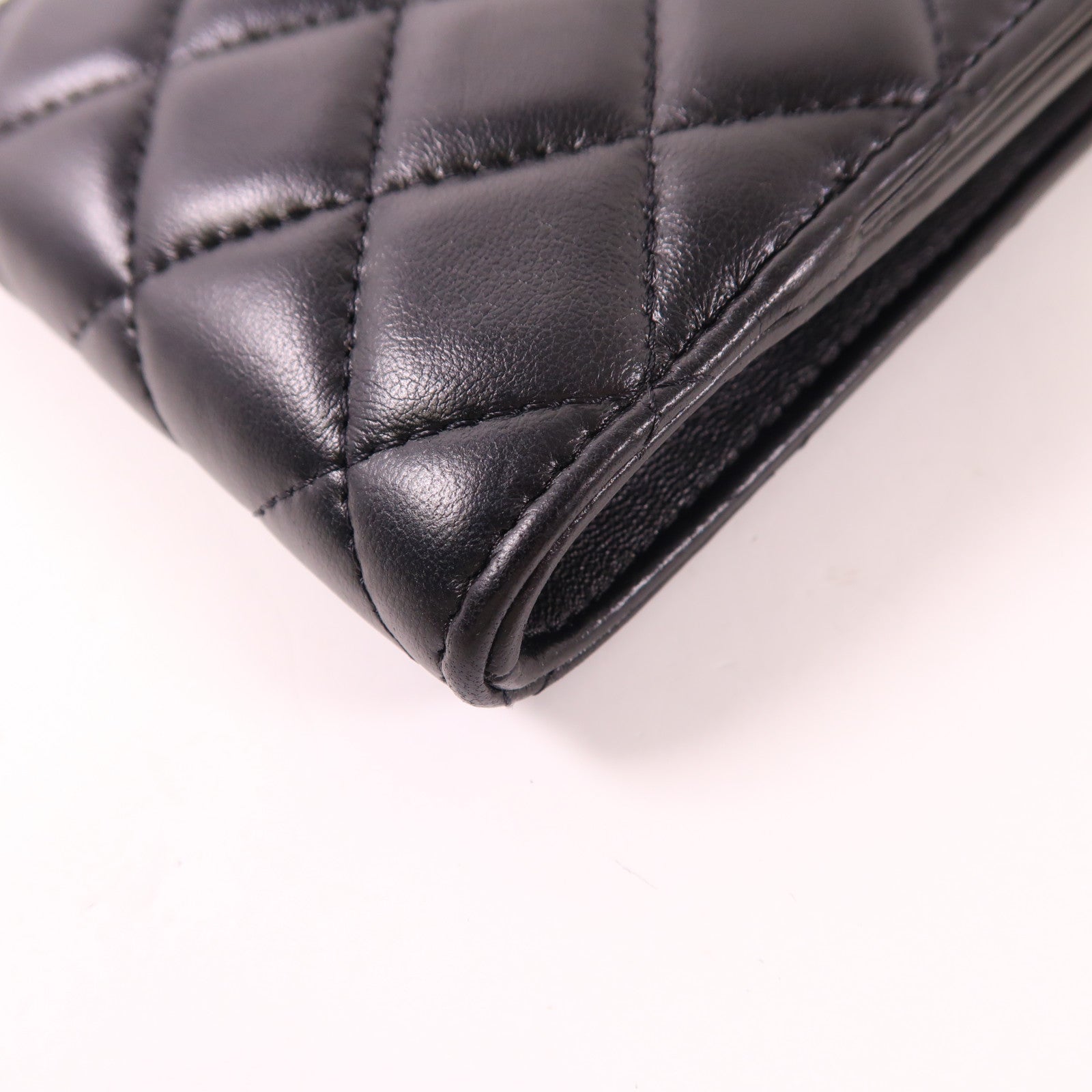 CHANEL CC GHW Phone Case Lambskin Leather Black