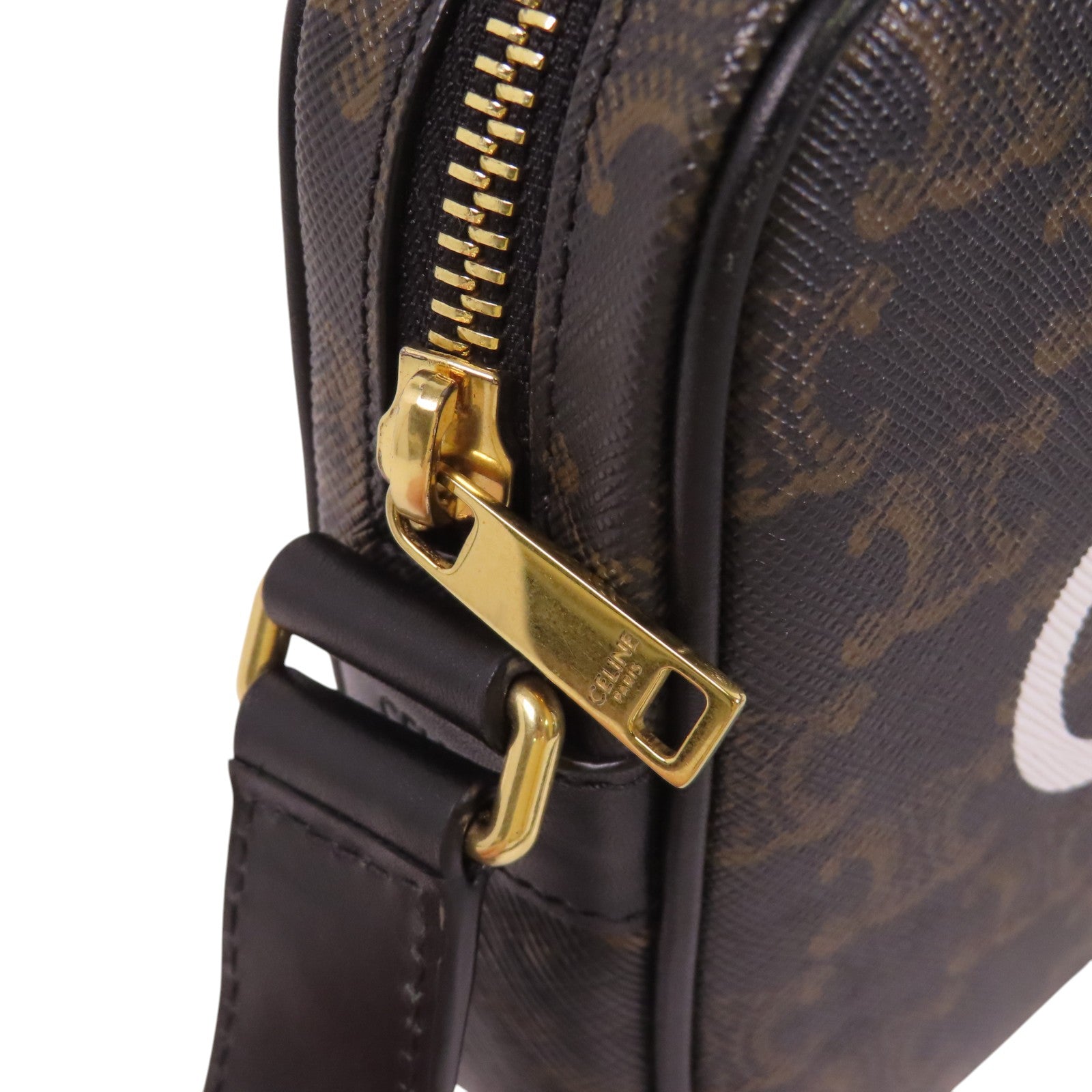 CELINE Trionphe塗層帆布Medium Messenger Bag金扣肩背袋