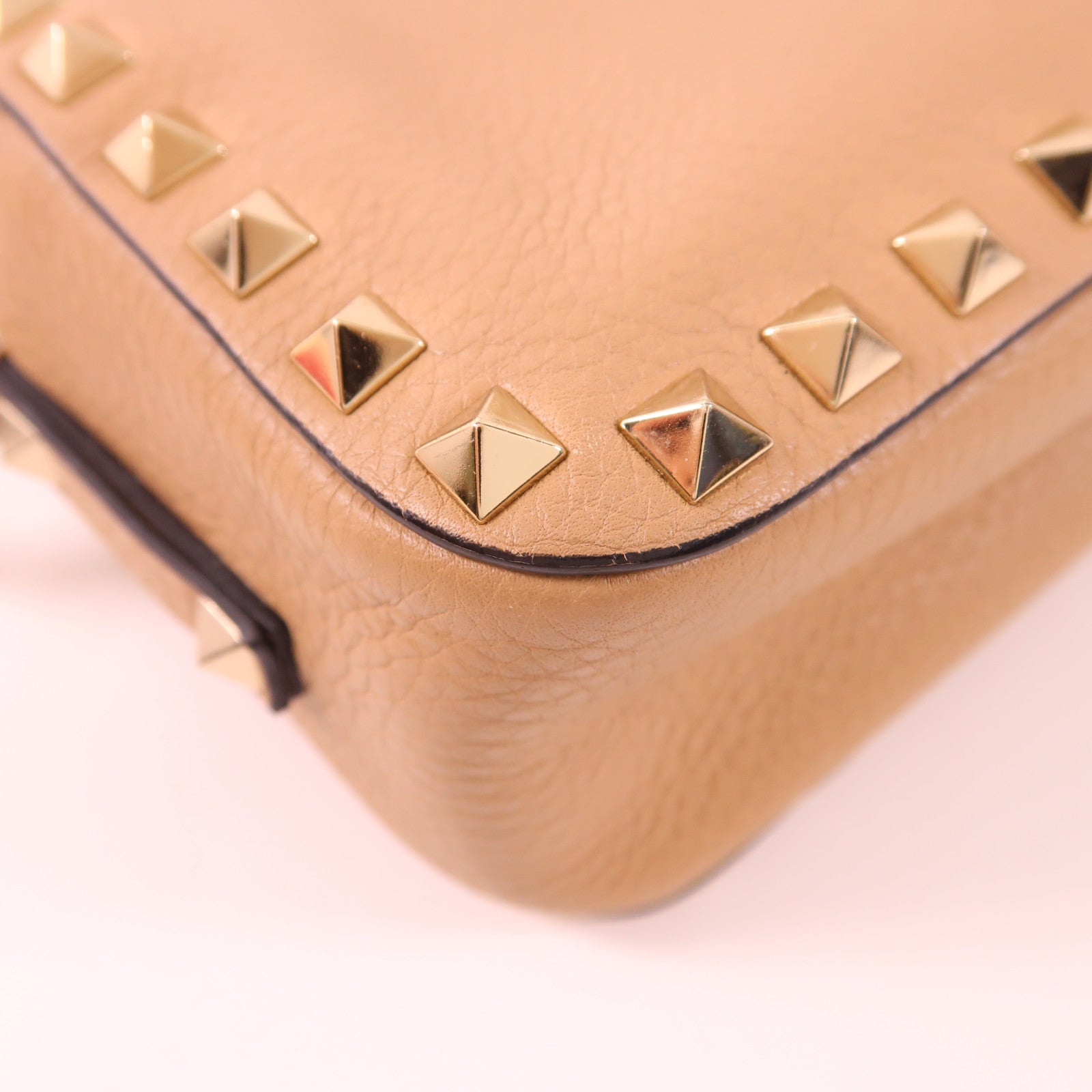 Valentino 牛皮皮革Shoulder Bag金扣肩背袋