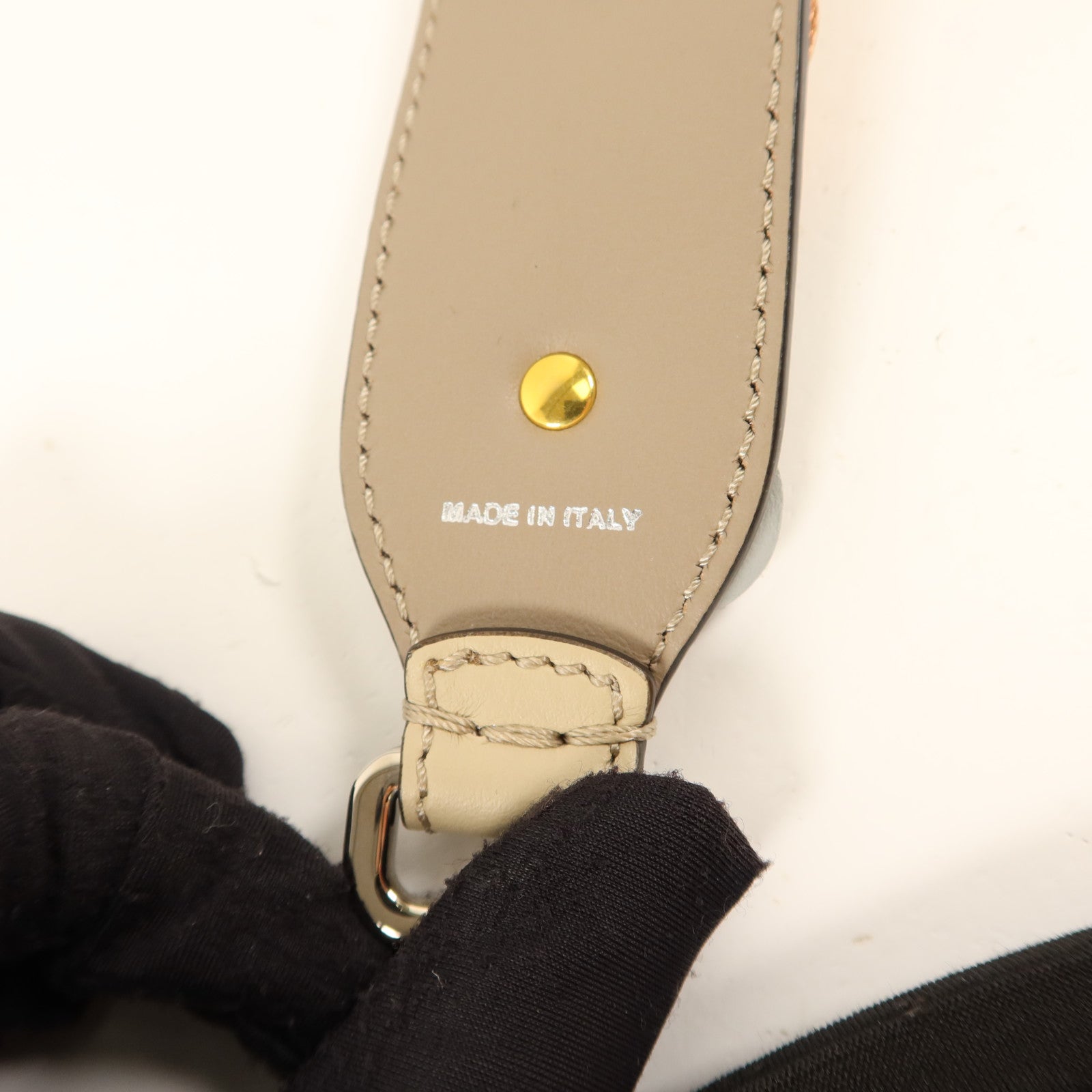FENDI 牛皮皮革Strap You Flowerland肩帶