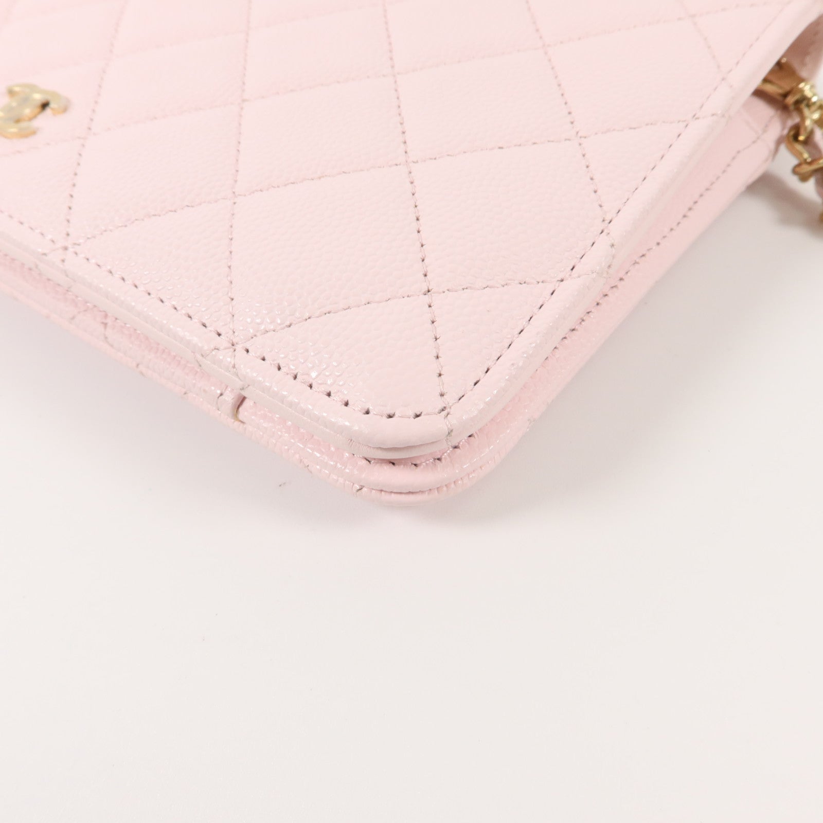 CHANEL 牛皮皮革WOC Wallet On Chain鏈帶肩背袋