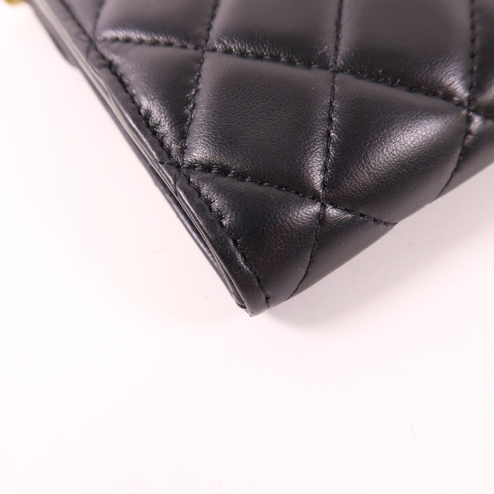 CHANEL CC GHW Phone Case Lambskin Leather Black