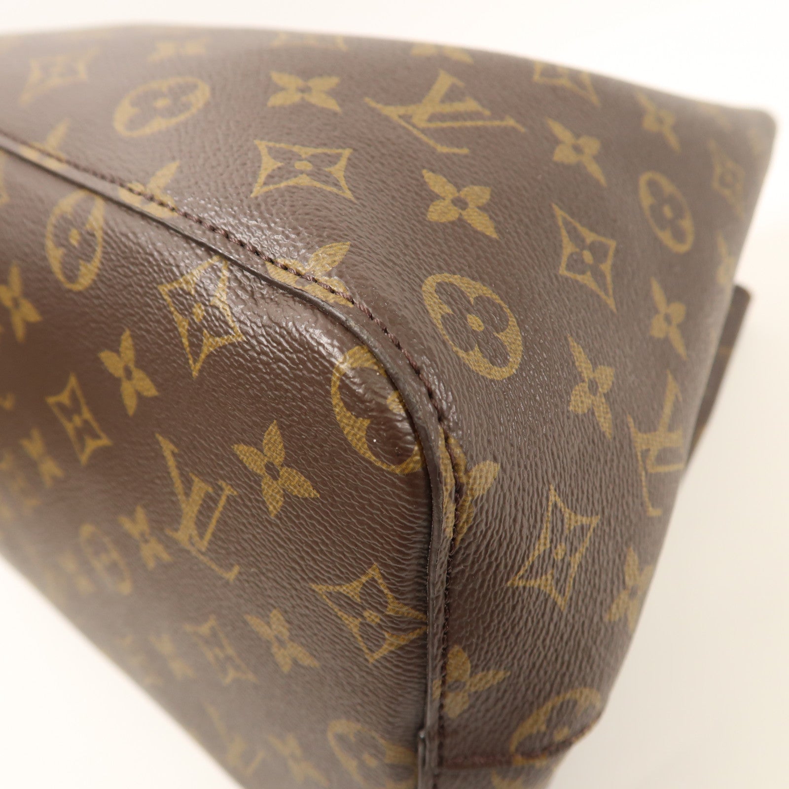 LOUIS VUITTON Monogram Neo Noe Bucket Bag金扣肩背袋