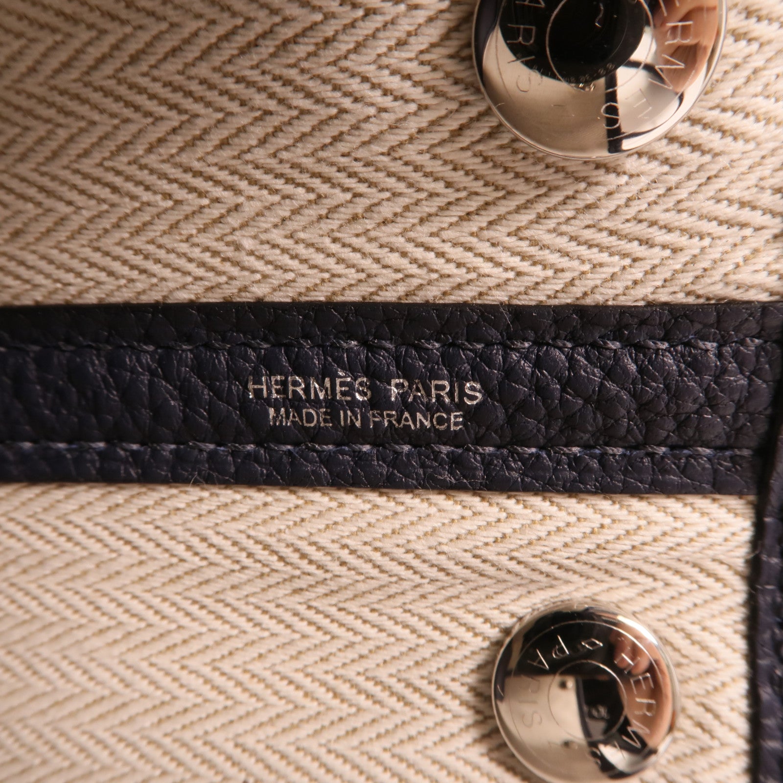 HERMES Negonda皮革Mini Garden Party銀扣手挽袋Bleu Nuit