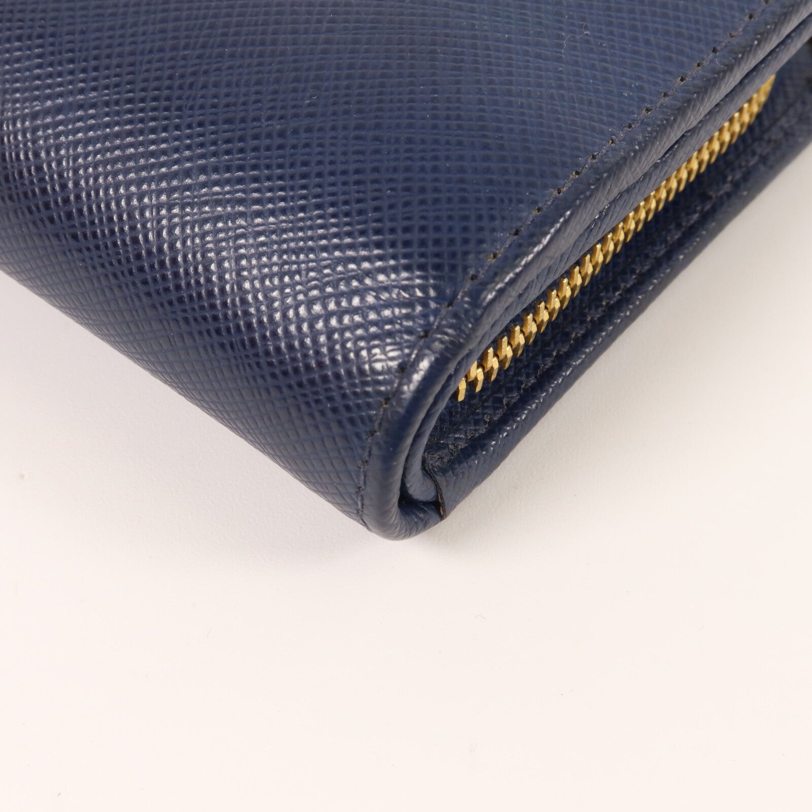 PRADA Saffiano皮革Wallet錢包