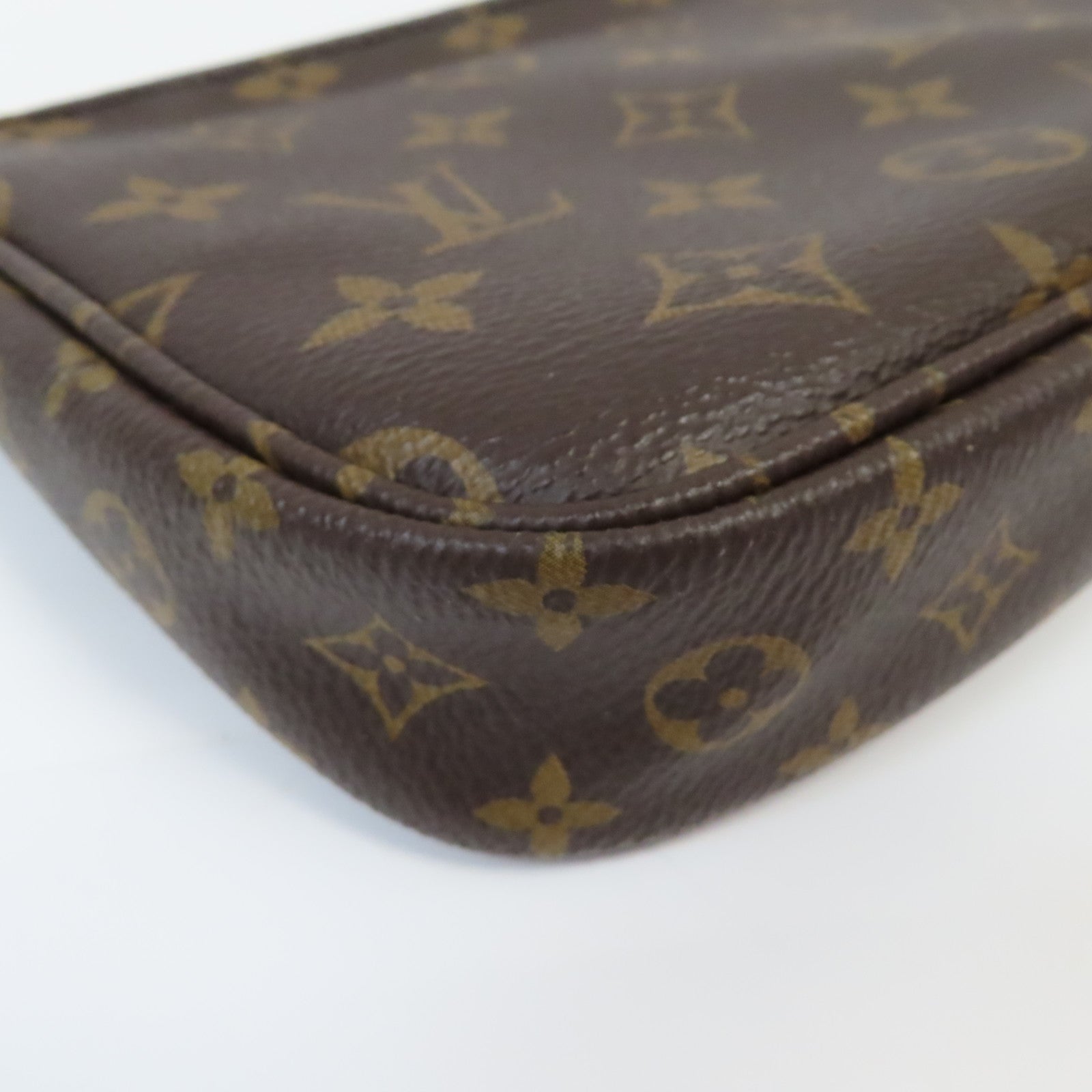 LOUIS VUITTON Monogram Multi Pochette Accessoires金扣肩背袋啡色