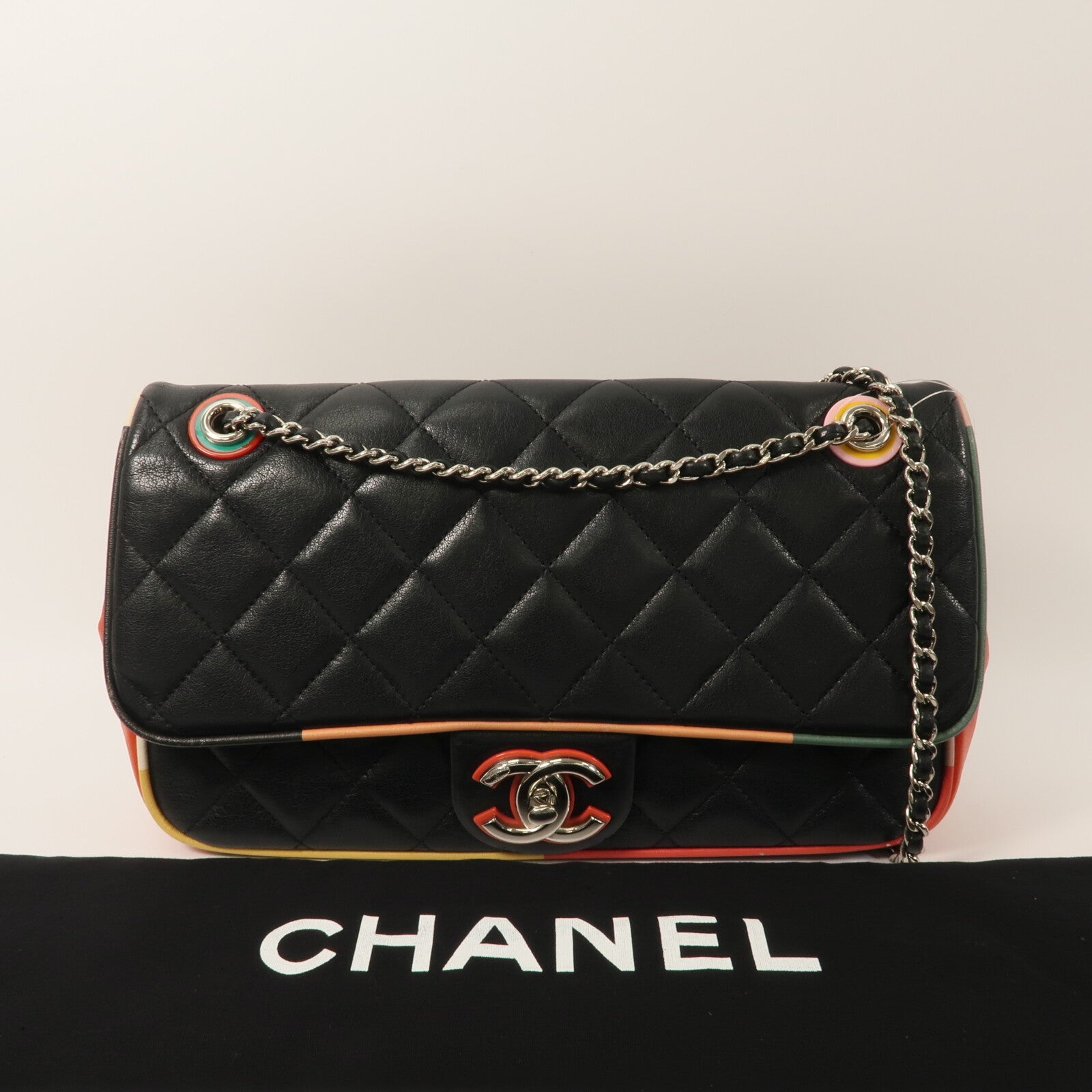 CHANEL 牛皮皮革Flap Bag Cuba鏈帶肩背袋