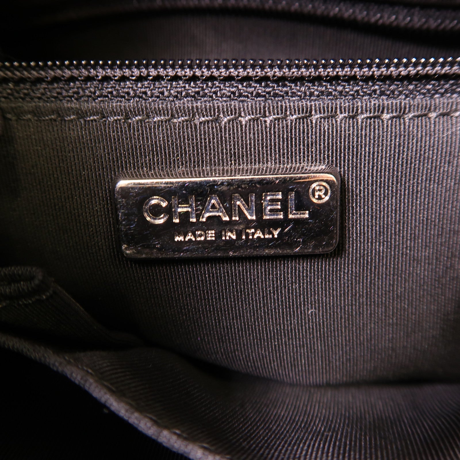 CHANEL 珠片/牛皮皮革Gabrielle Small鏈帶肩背袋