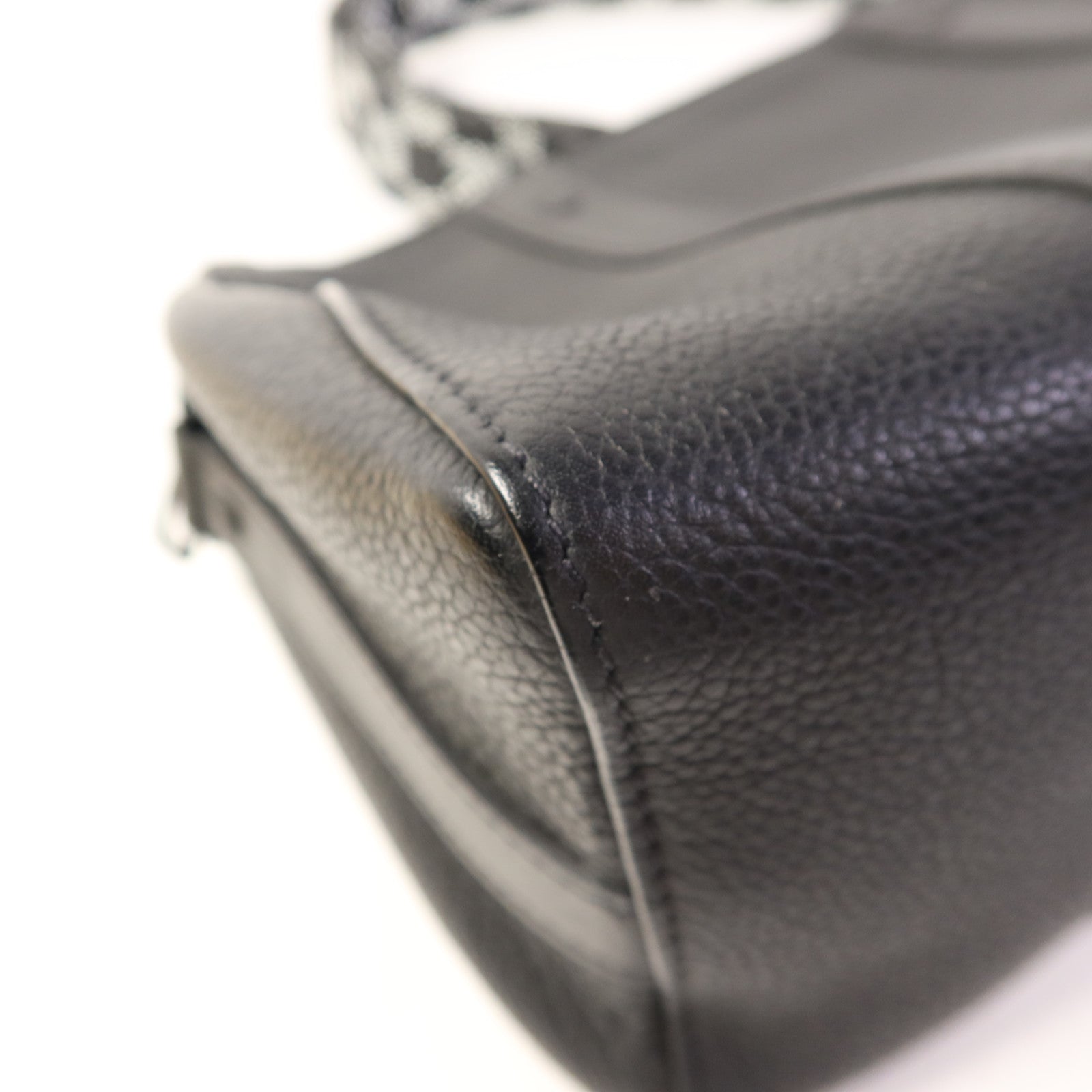 LOUIS VUITTON 牛皮皮革City Keepall 25肩背袋