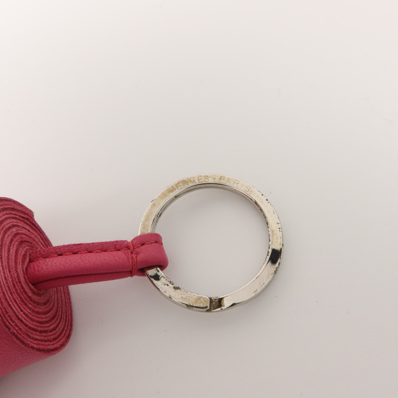HERMES Milo皮革Carmen鎖匙扣Fuchsia