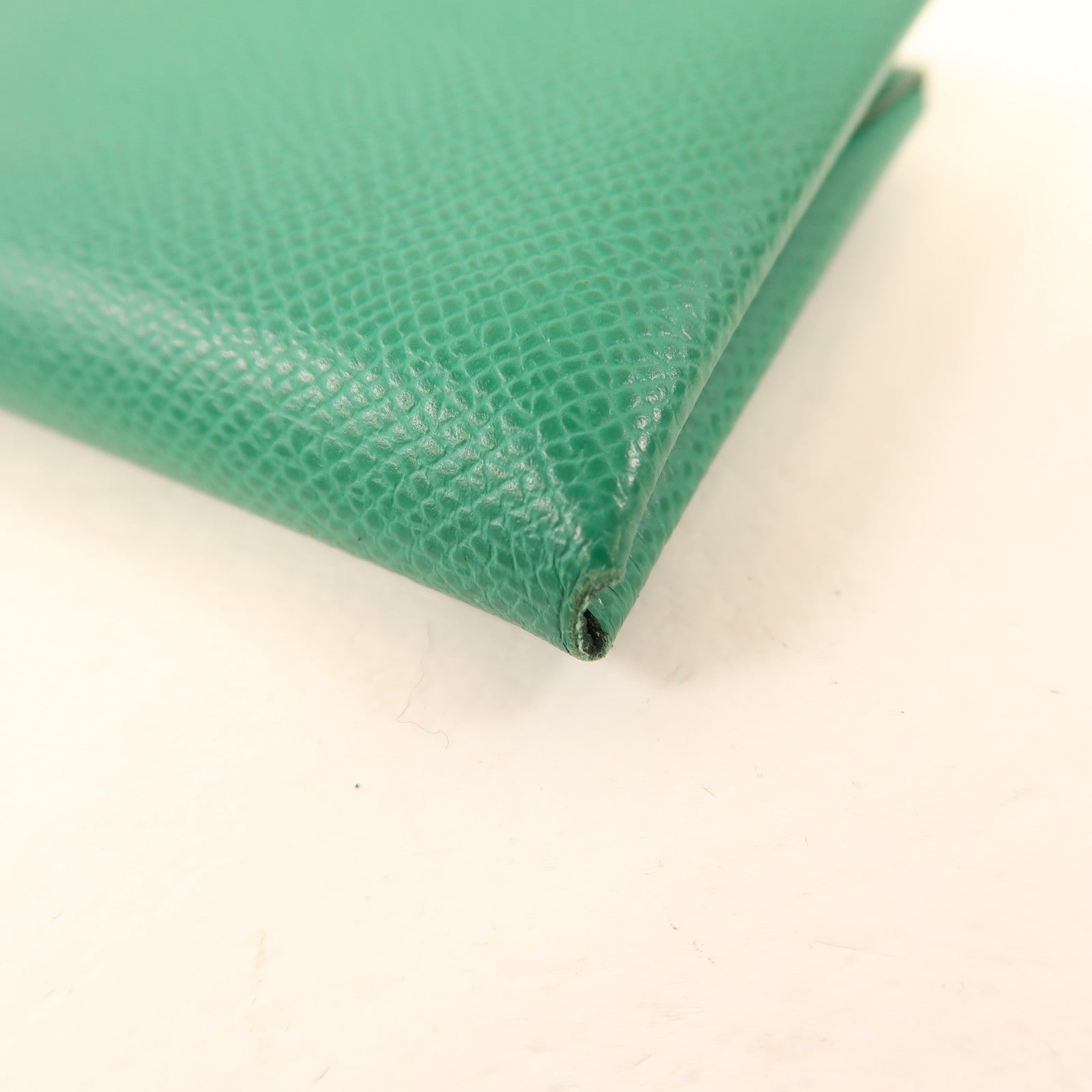HERMES Epsom皮革Calvi Duo銀扣卡片套絲絨綠色