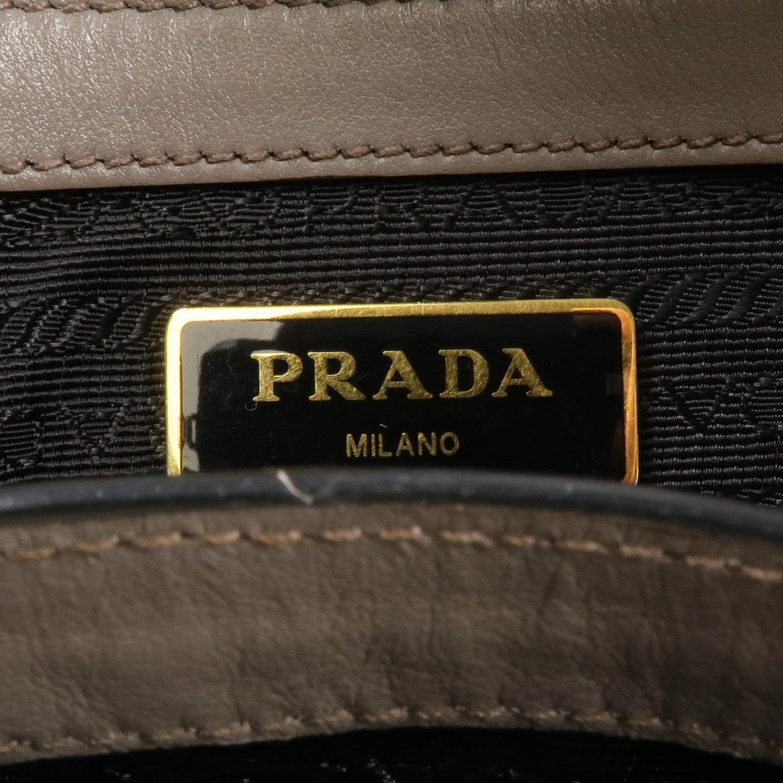 PRADA Saffiano皮革2Way Shoulder Bag金扣手挽肩背兩用袋