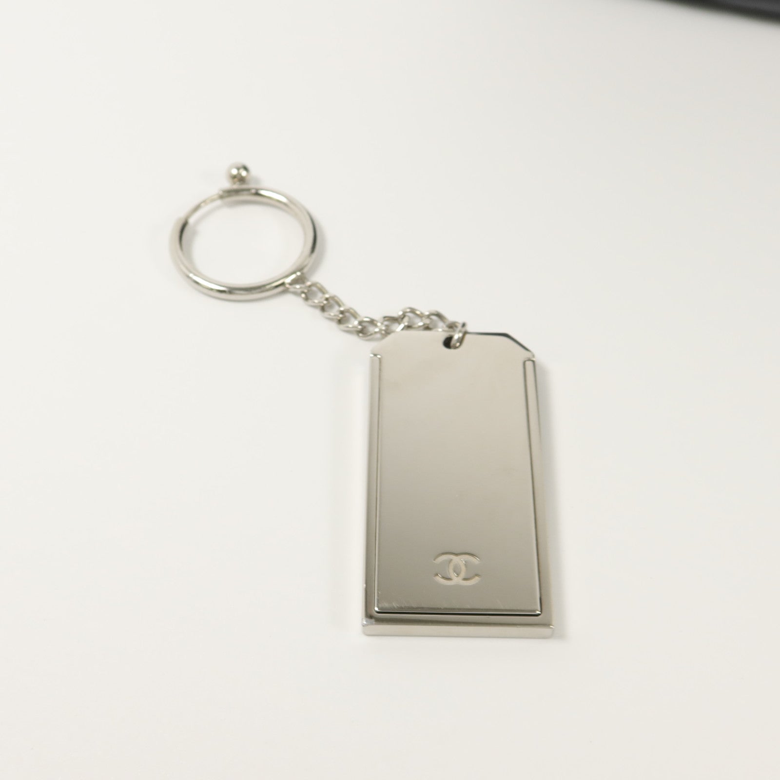 CHANEL 羊皮皮革Chain Shoulder鏈帶肩背袋