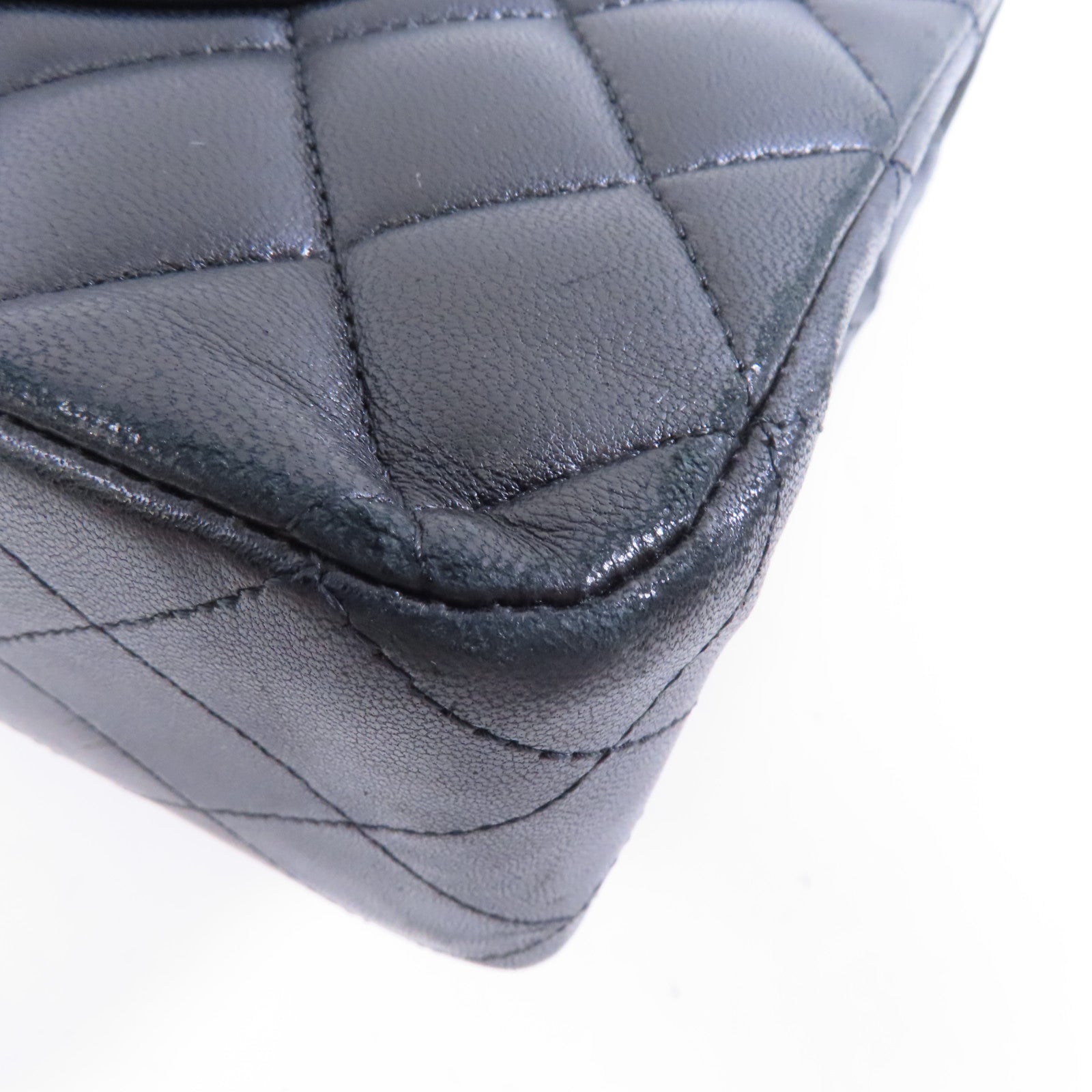 CHANEL 菱格羊皮皮革Classic Flap 25銀扣鏈帶肩背袋黑色