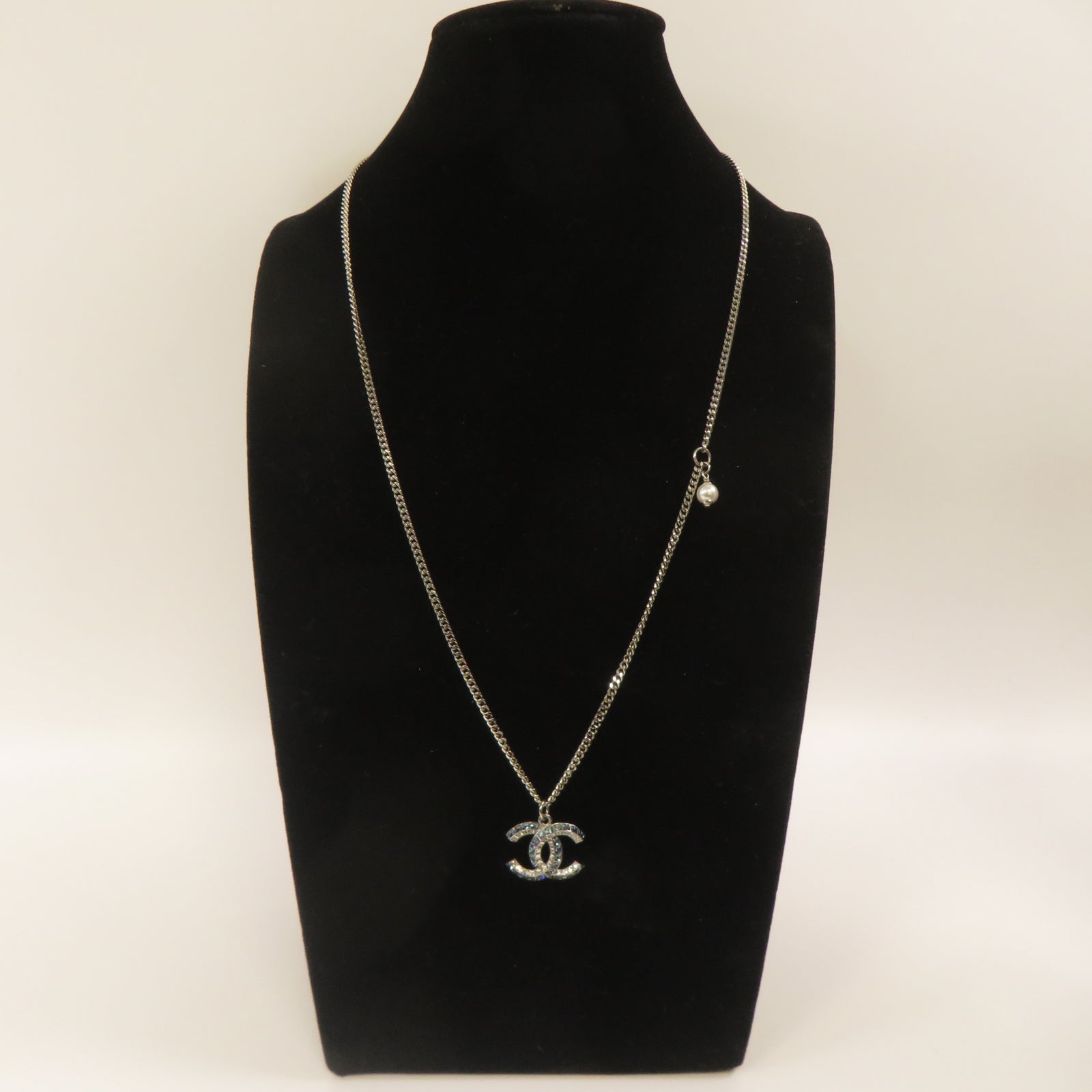 CHANEL **【激減優惠】金屬Necklace項鏈銀色/藍色