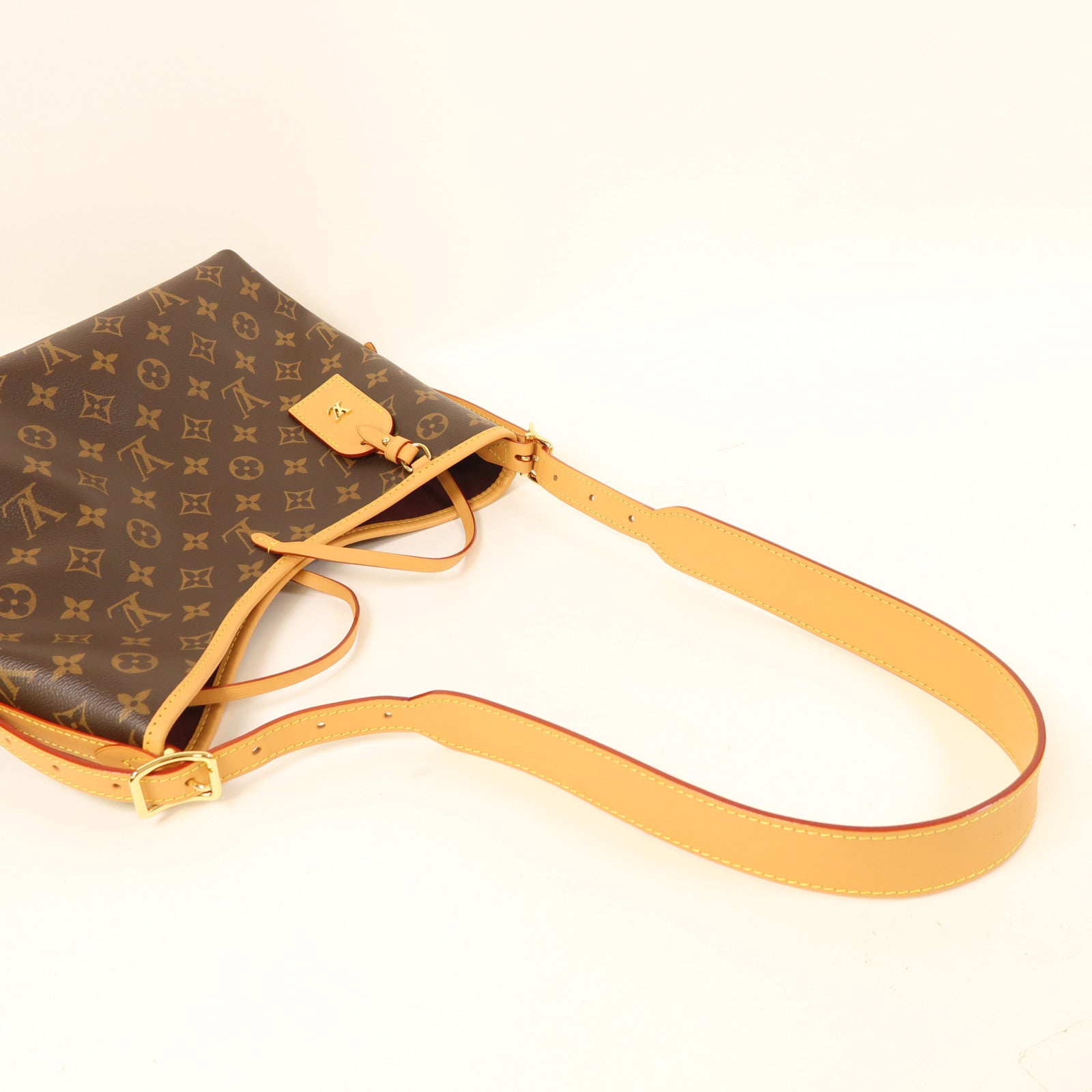 LOUIS VUITTON Monogram Carryall PM金扣肩背袋啡色