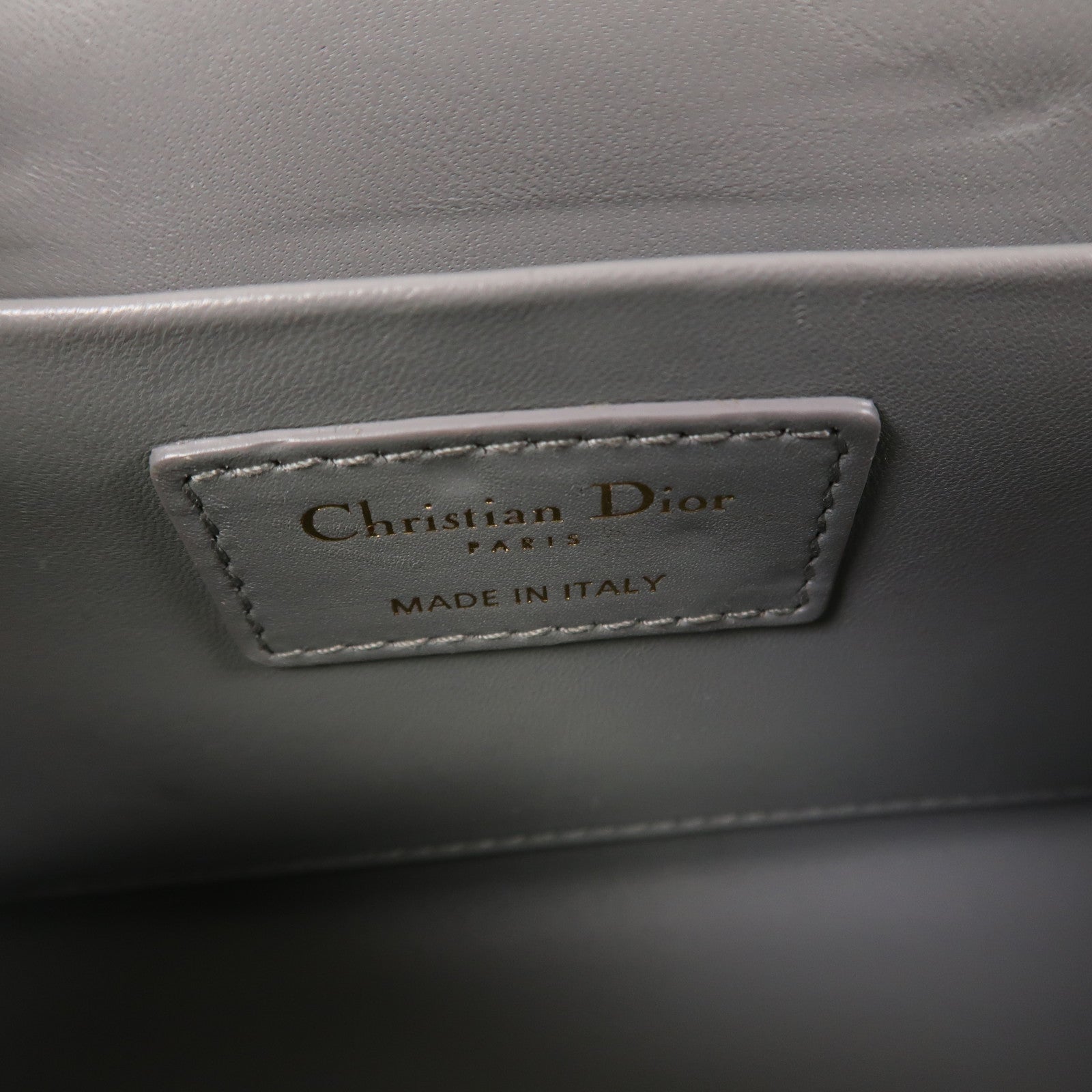 Dior 【激減優惠】牛皮皮革30 Montaigne Box金扣肩背袋灰色
