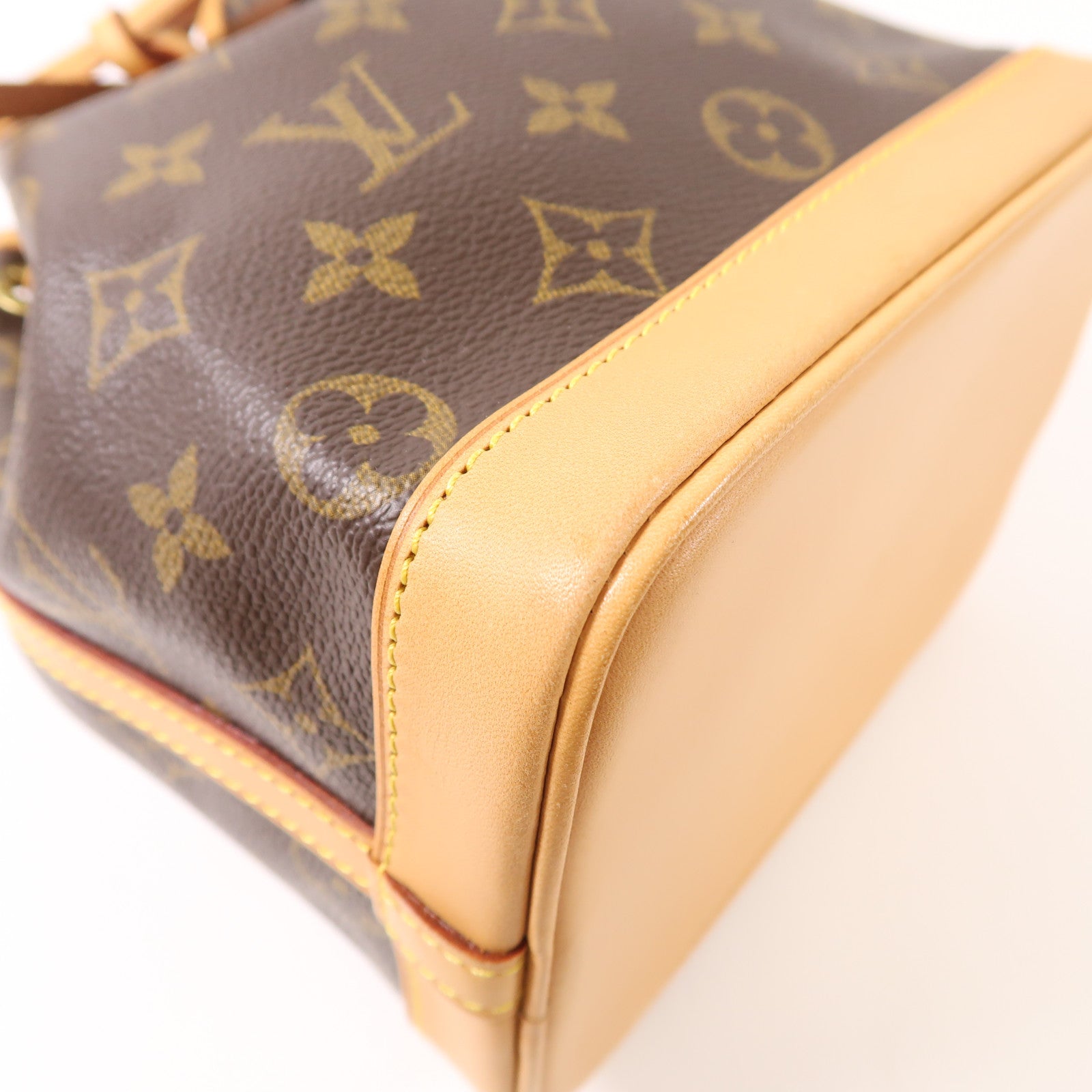 LOUIS VUITTON Monogram Mini Noe金扣肩背袋