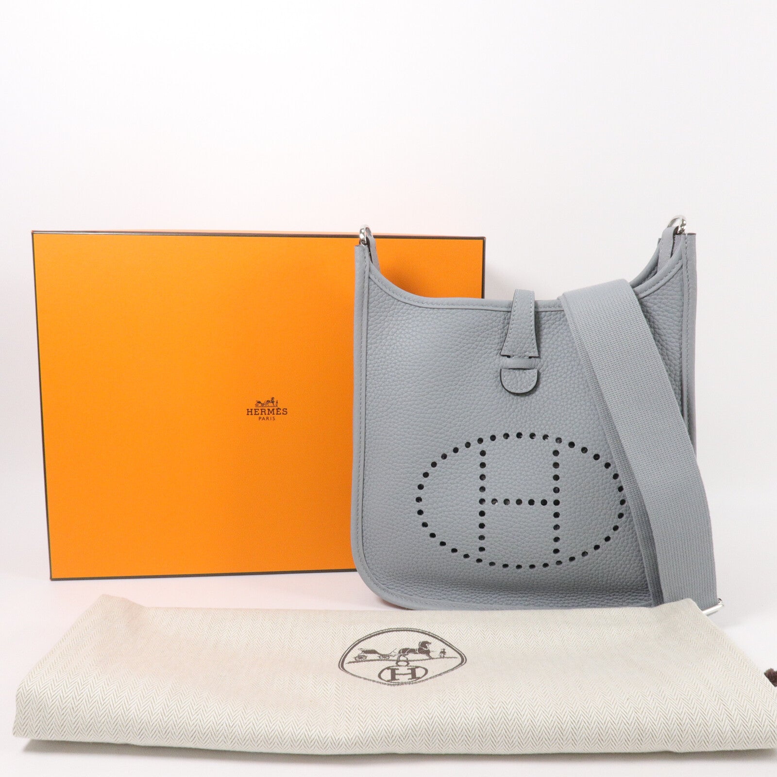 HERMES Clemence皮革Evelyne 23肩背袋Gris Pantin