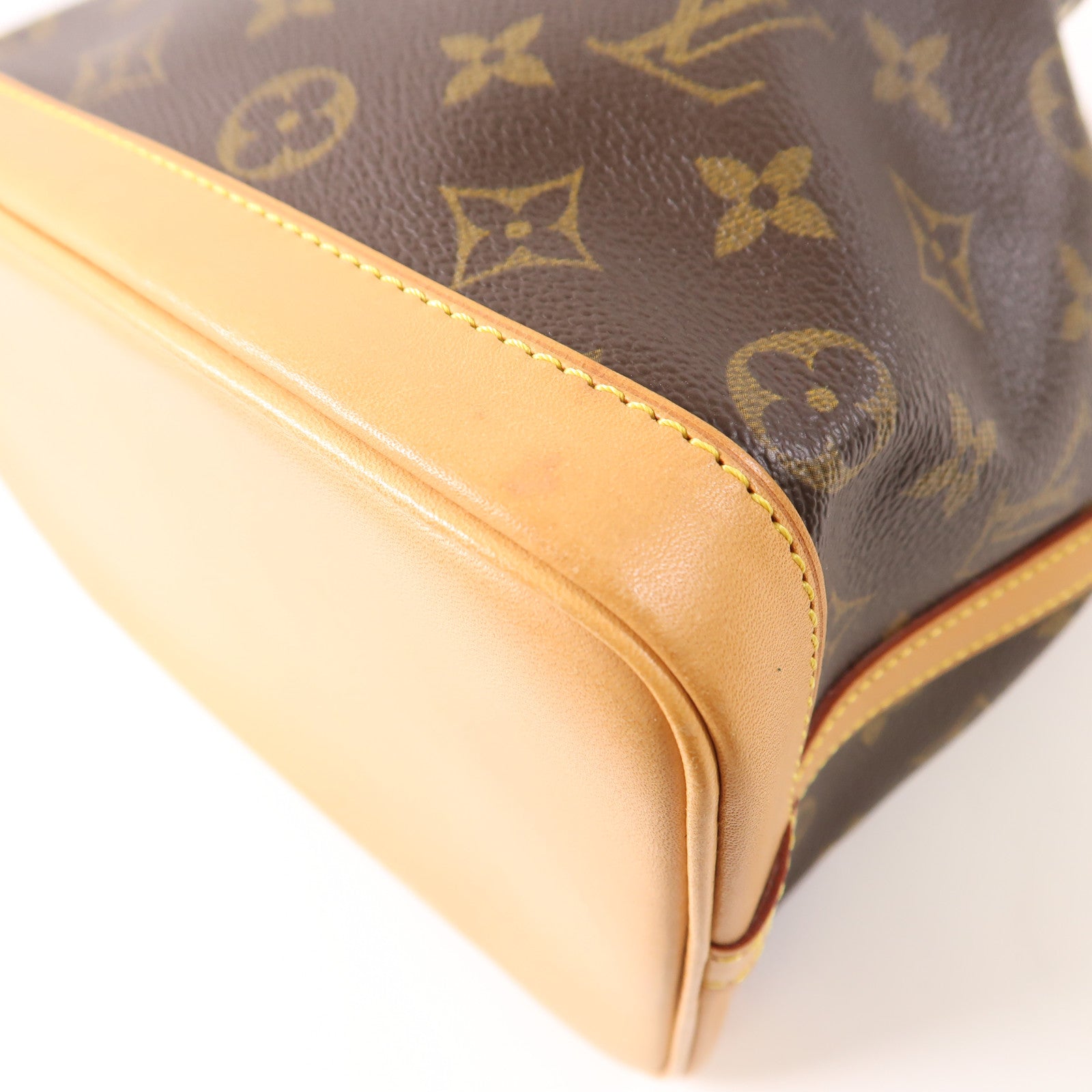 LOUIS VUITTON Monogram Mini Noe金扣肩背袋