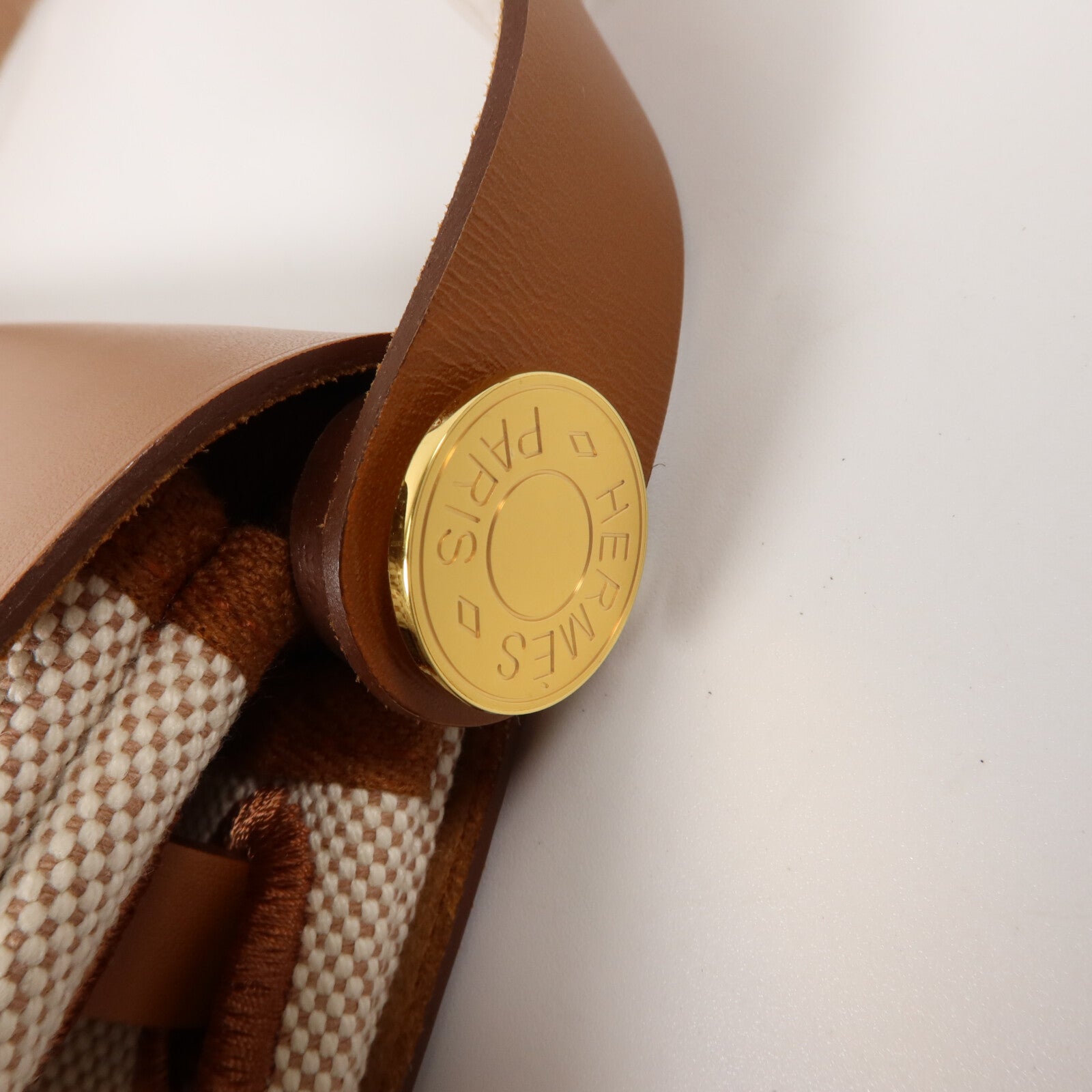 HERMES 帆布Mini Herbag肩背袋Ecru Beige/Fauve