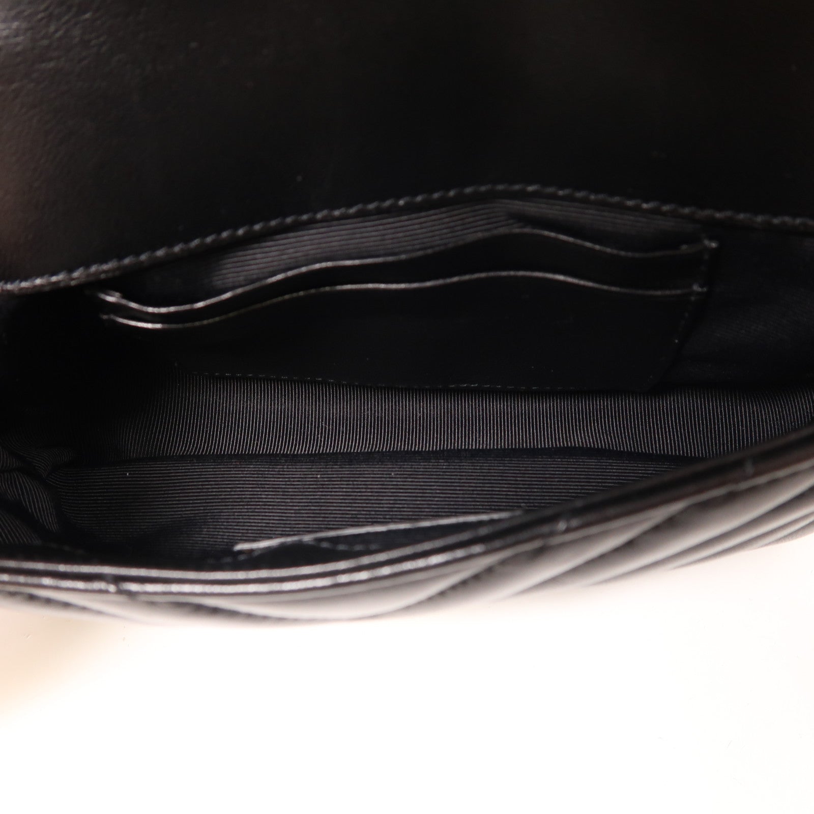 YVES SAINT LAURENT 羊皮皮革Chain Shoulder金扣鏈帶肩背袋
