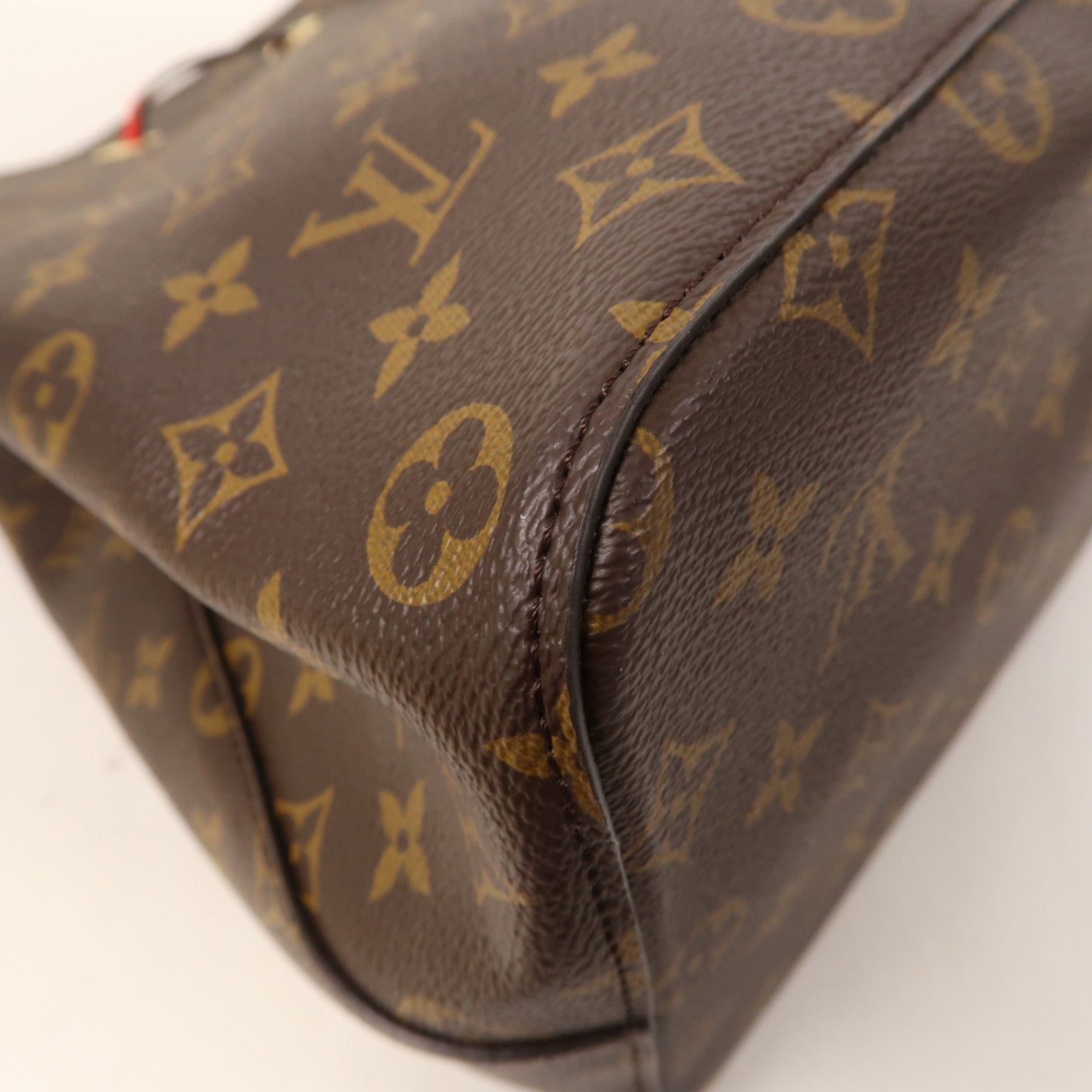 LOUIS VUITTON Monogram Neo Noe MM金扣肩背袋啡色/紅色