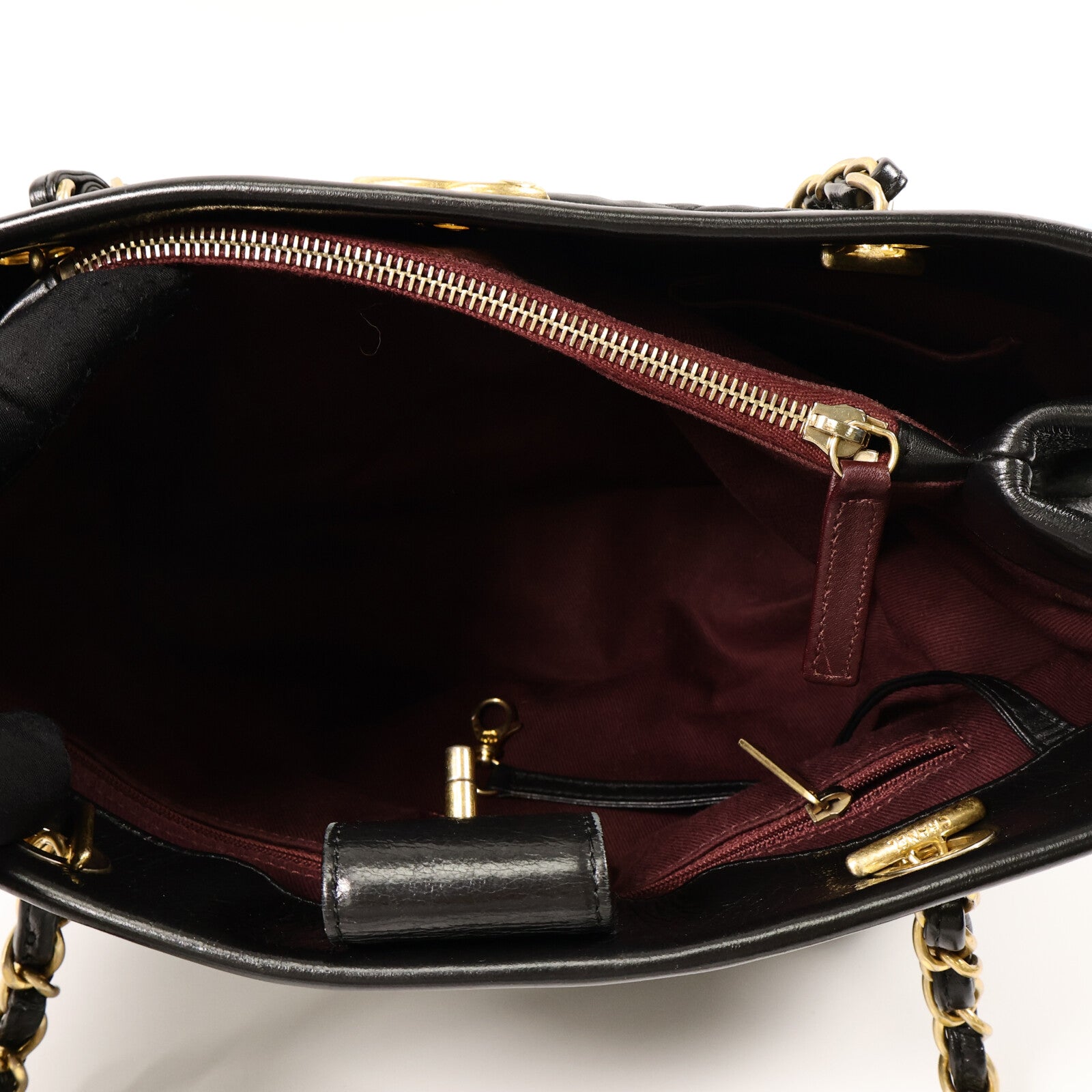 CHANEL 牛皮皮革Chain Shoulder Bag鏈帶肩背袋