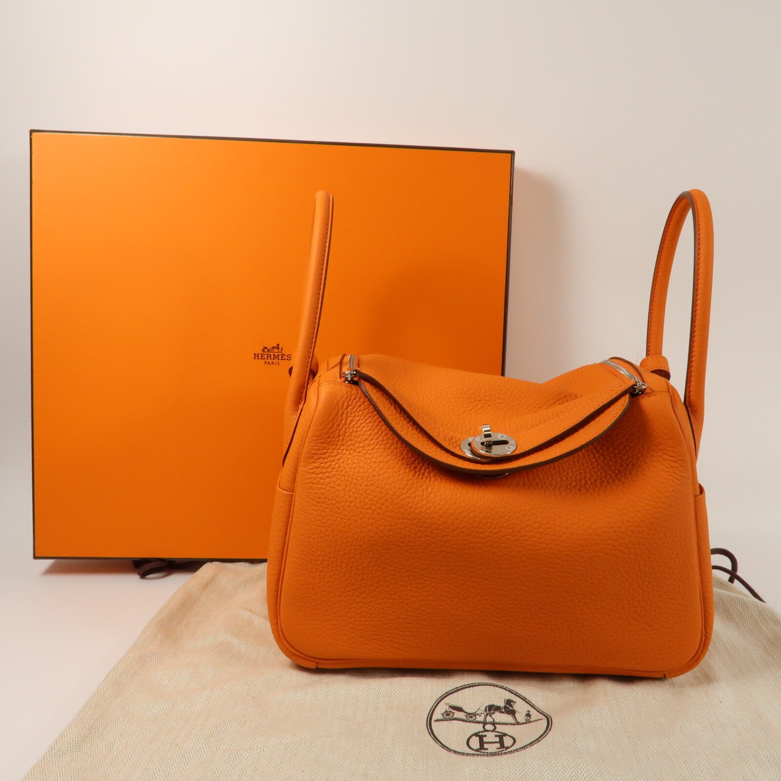 HERMES Clemence皮革Lindy 26銀扣手挽肩背兩用袋Orange