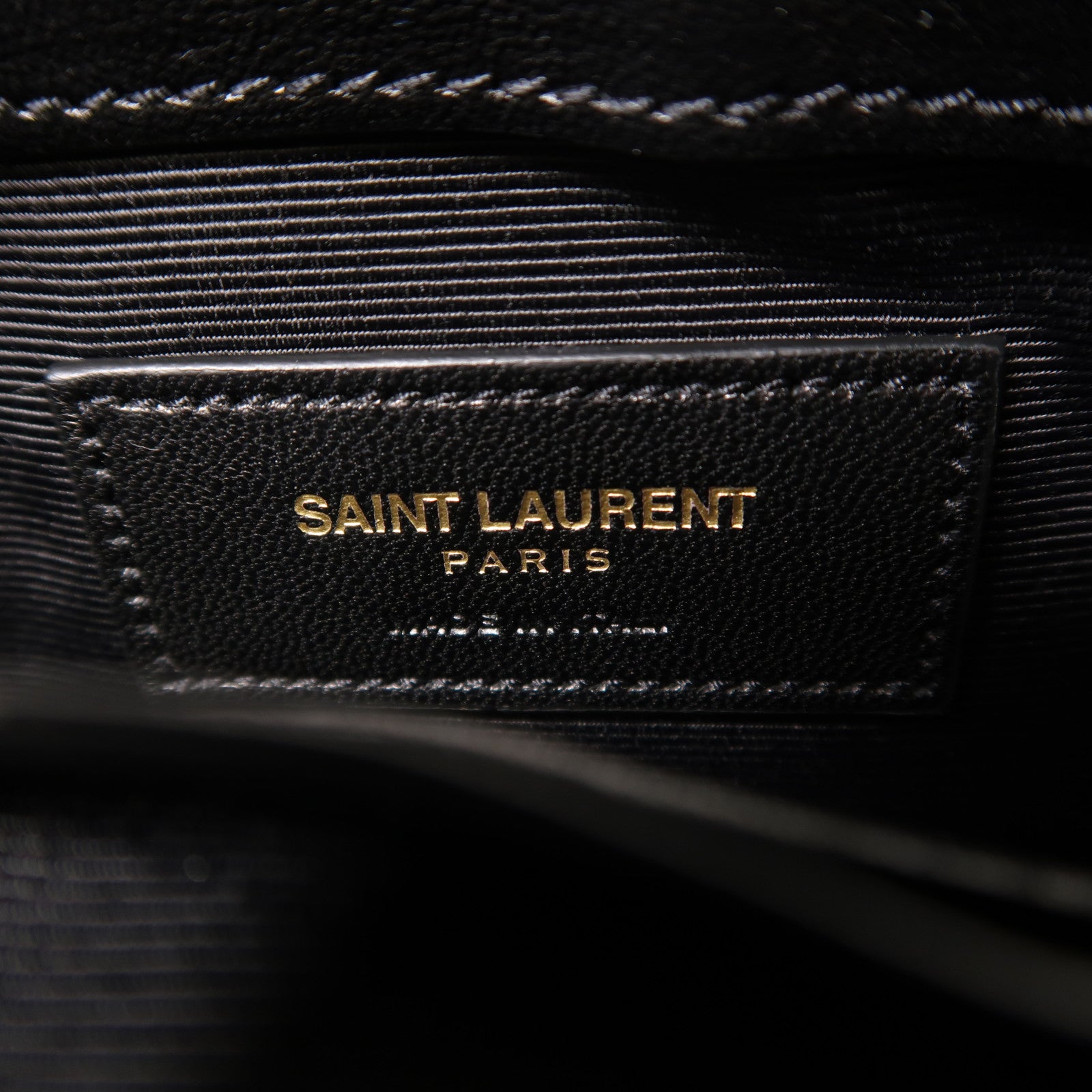 YVES SAINT LAURENT 羊皮皮革Chain Shoulder金扣鏈帶肩背袋