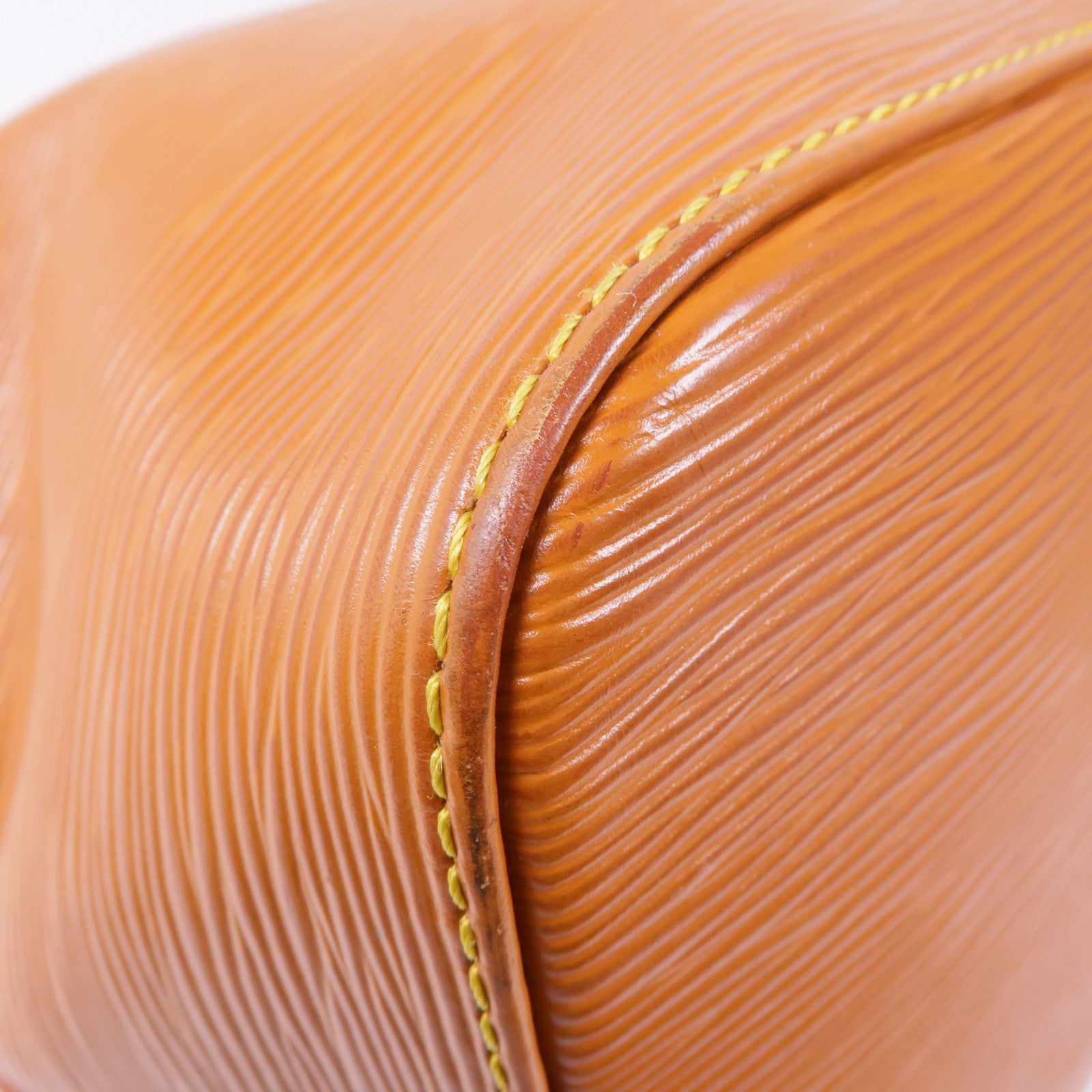 LOUIS VUITTON Epi Noe金扣肩背袋