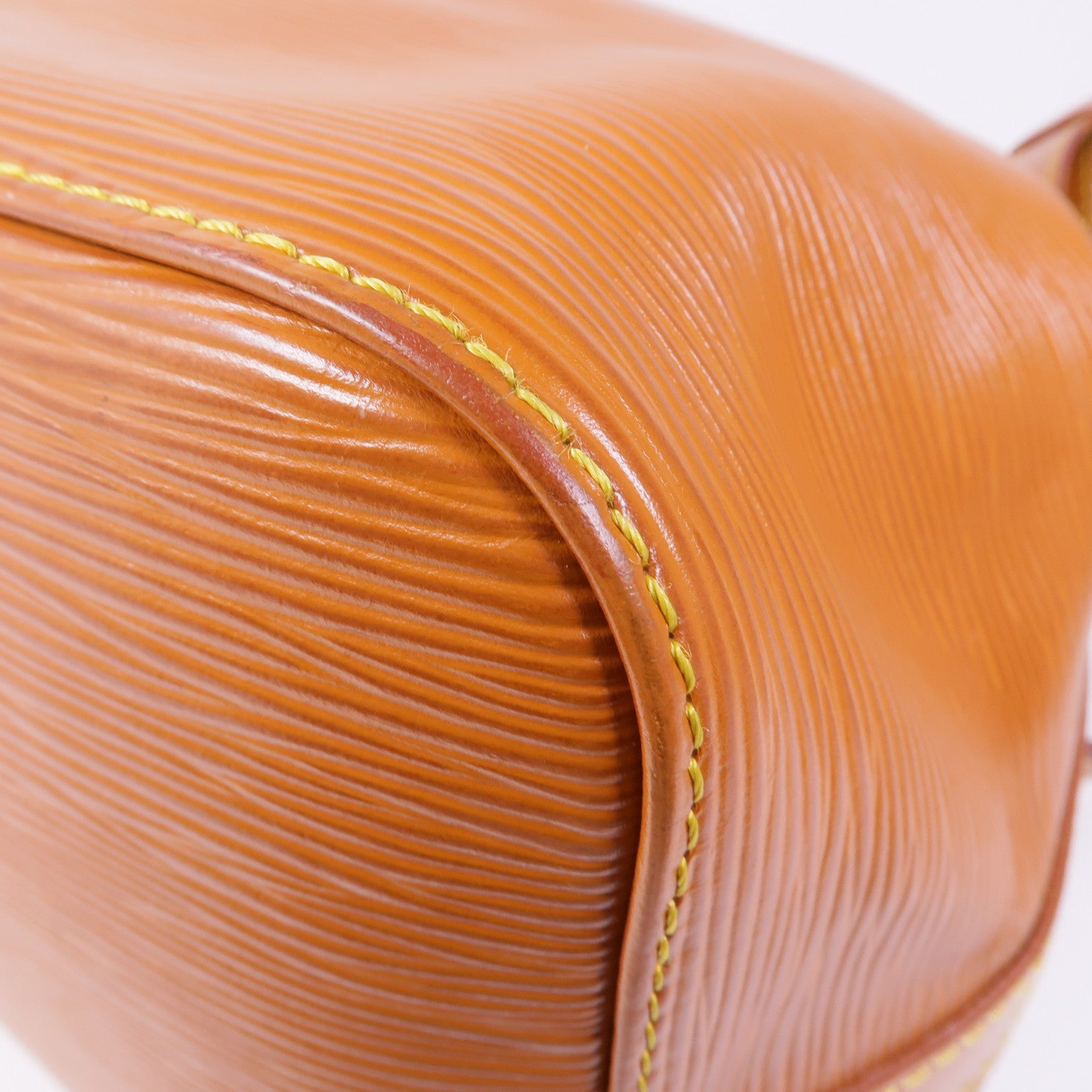 LOUIS VUITTON Epi Noe金扣肩背袋