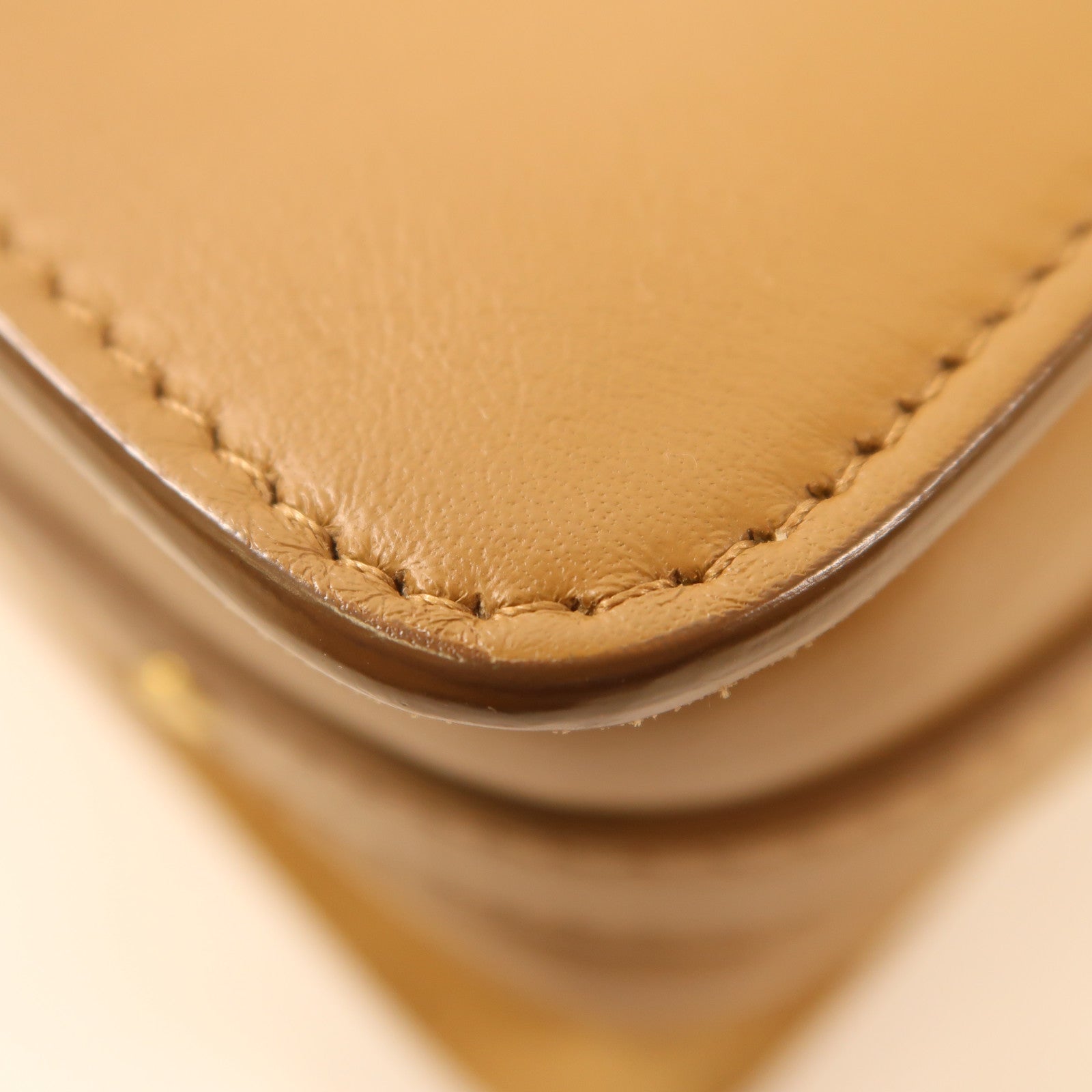 Chloe 牛皮皮革Shoulder Bag金扣肩背袋