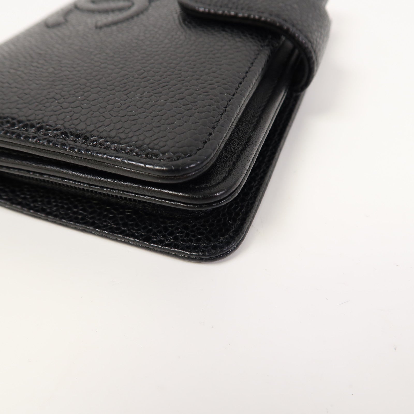 CHANEL Caviar皮革Wallet銀扣錢包黑色