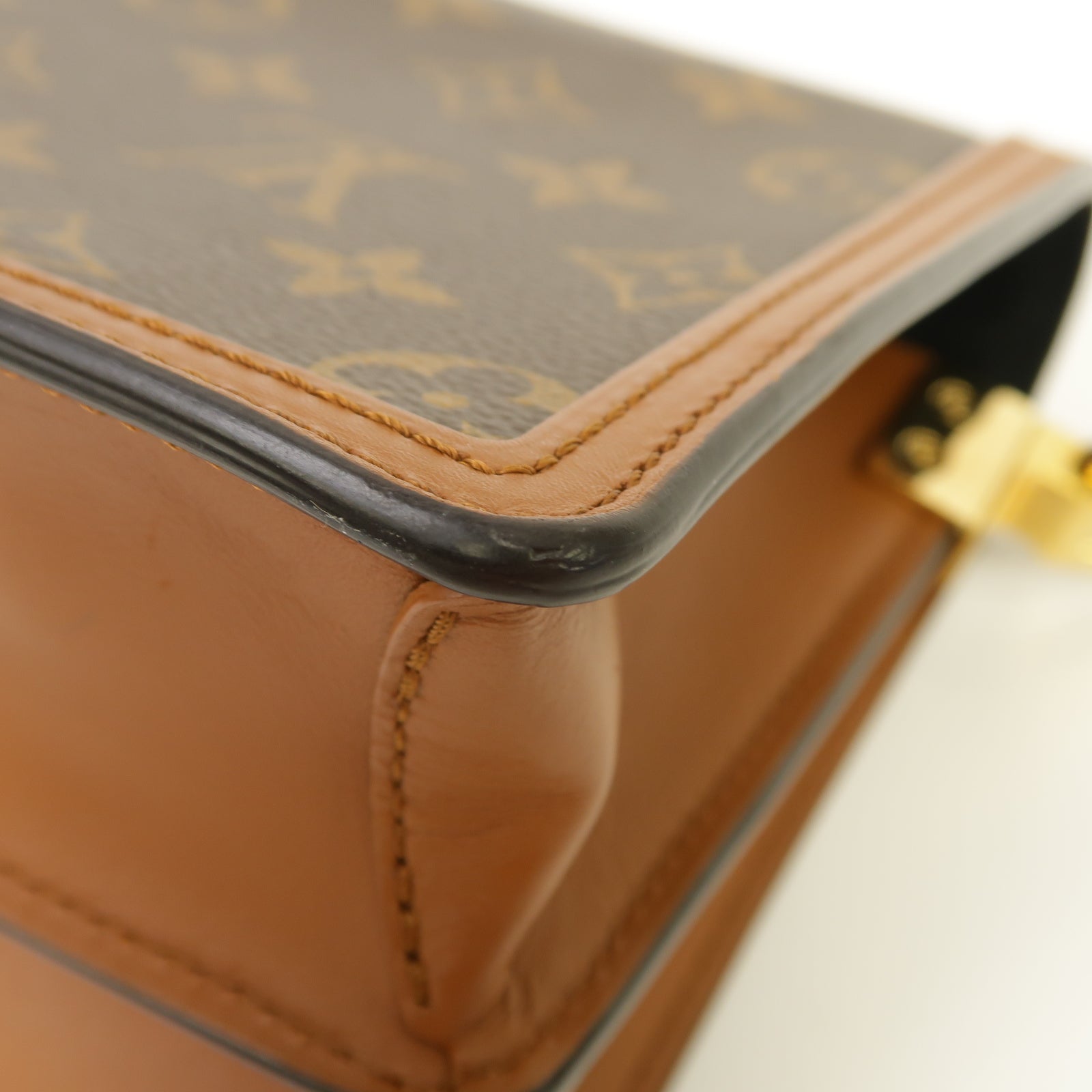 LOUIS VUITTON Monogram Mini Dauphine金扣肩背袋啡色