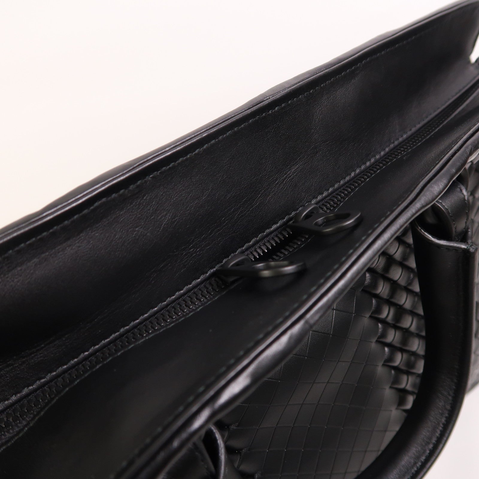 BOTTEGA VENETA 羊皮皮革Briefcase公事包
