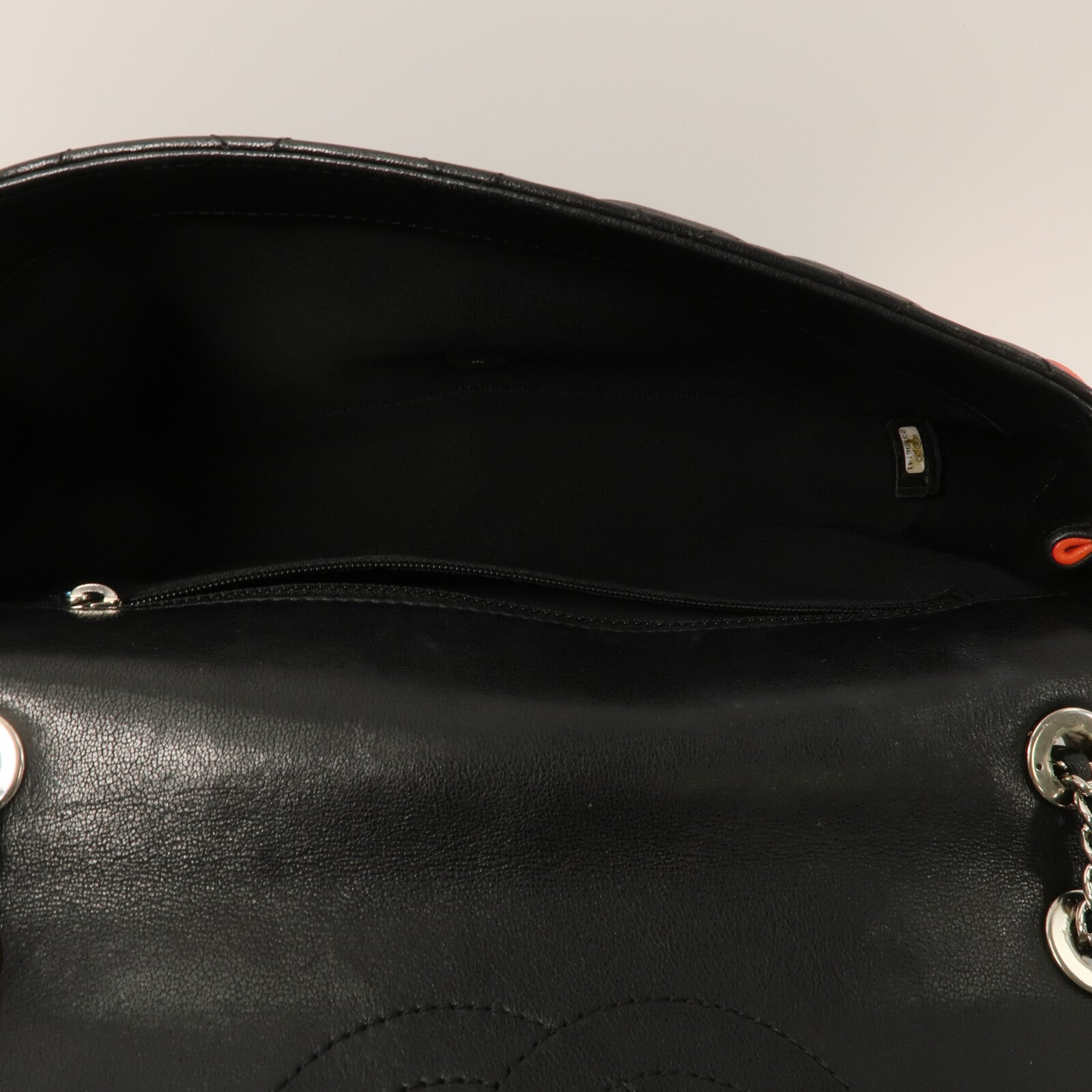 CHANEL 牛皮皮革Flap Bag Cuba鏈帶肩背袋