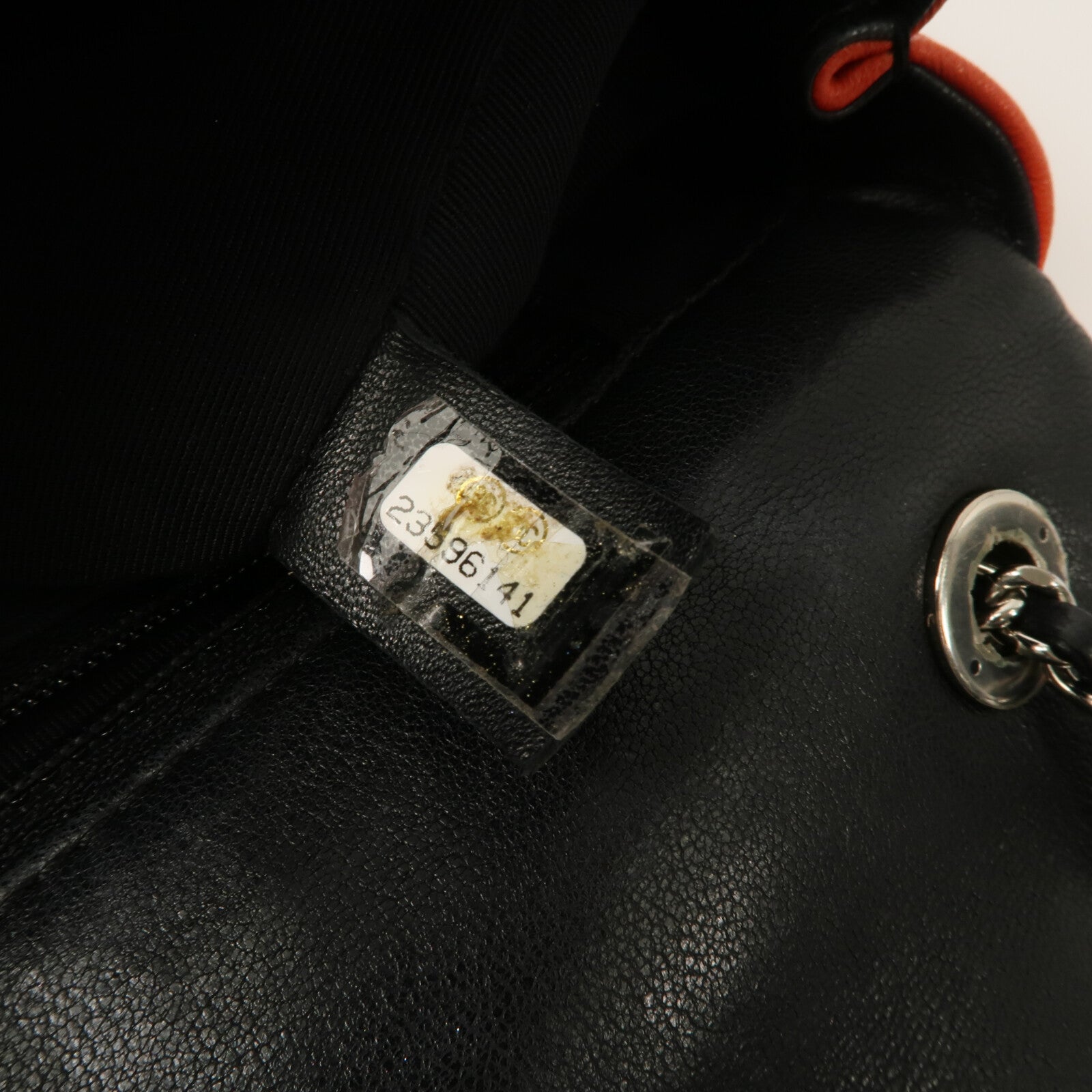 CHANEL 牛皮皮革Flap Bag Cuba鏈帶肩背袋