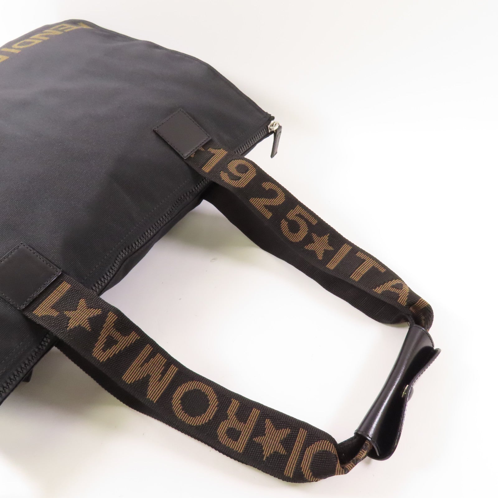 FENDI 帆布Tote Bag銀扣手挽袋