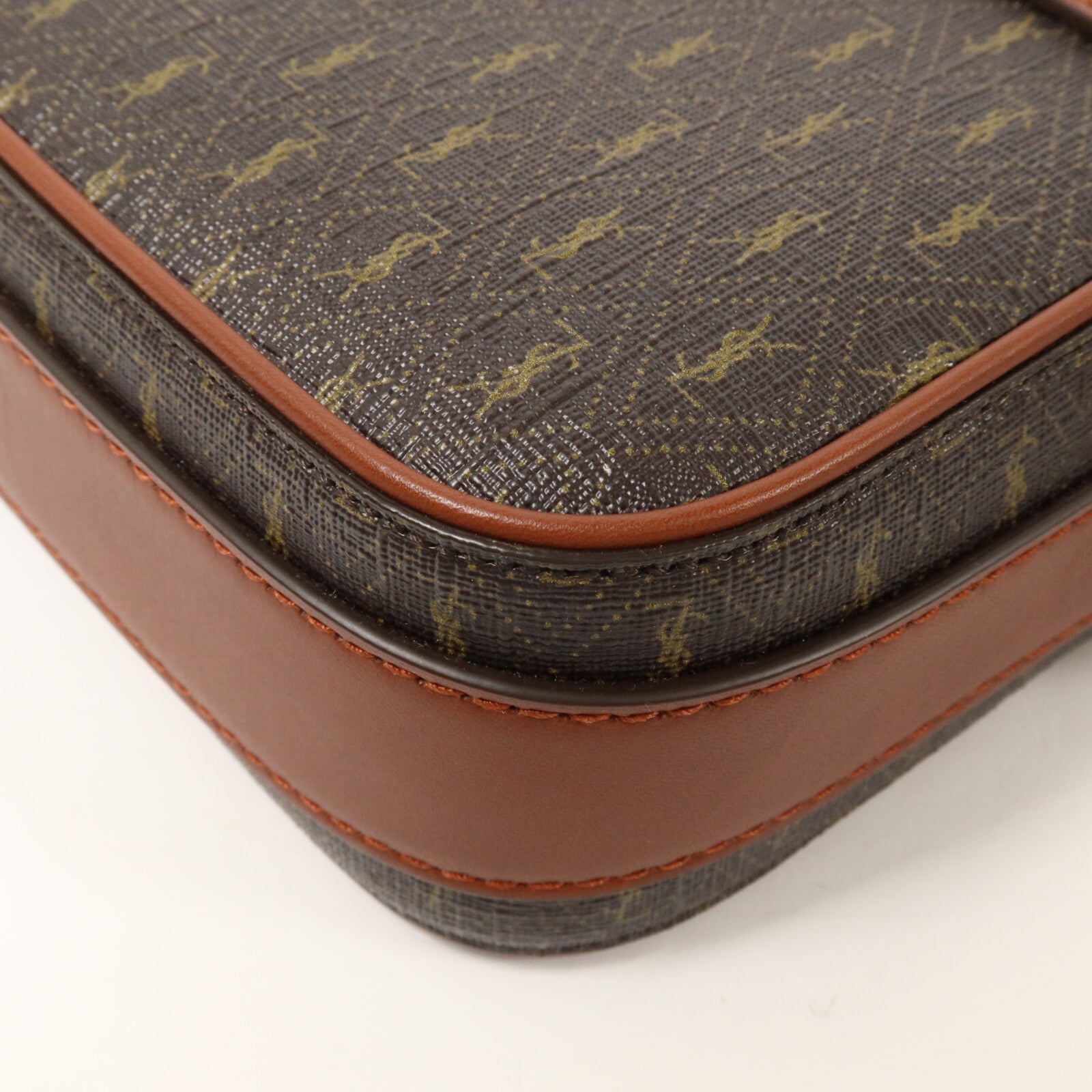SAINT LAURENT 塗層帆布Le Monogramme Camera Bag肩背袋