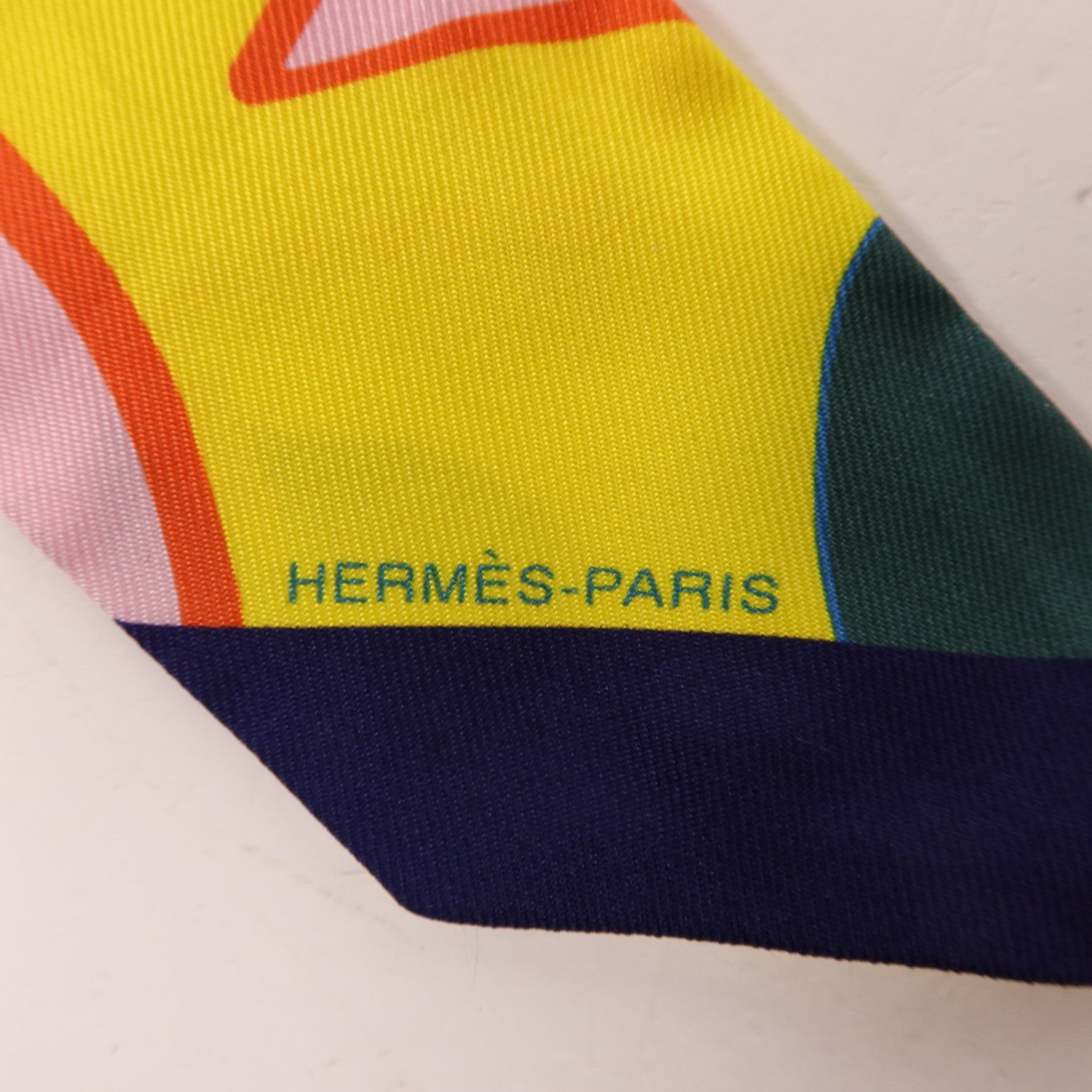 HERMES 絲質Twilly絲巾