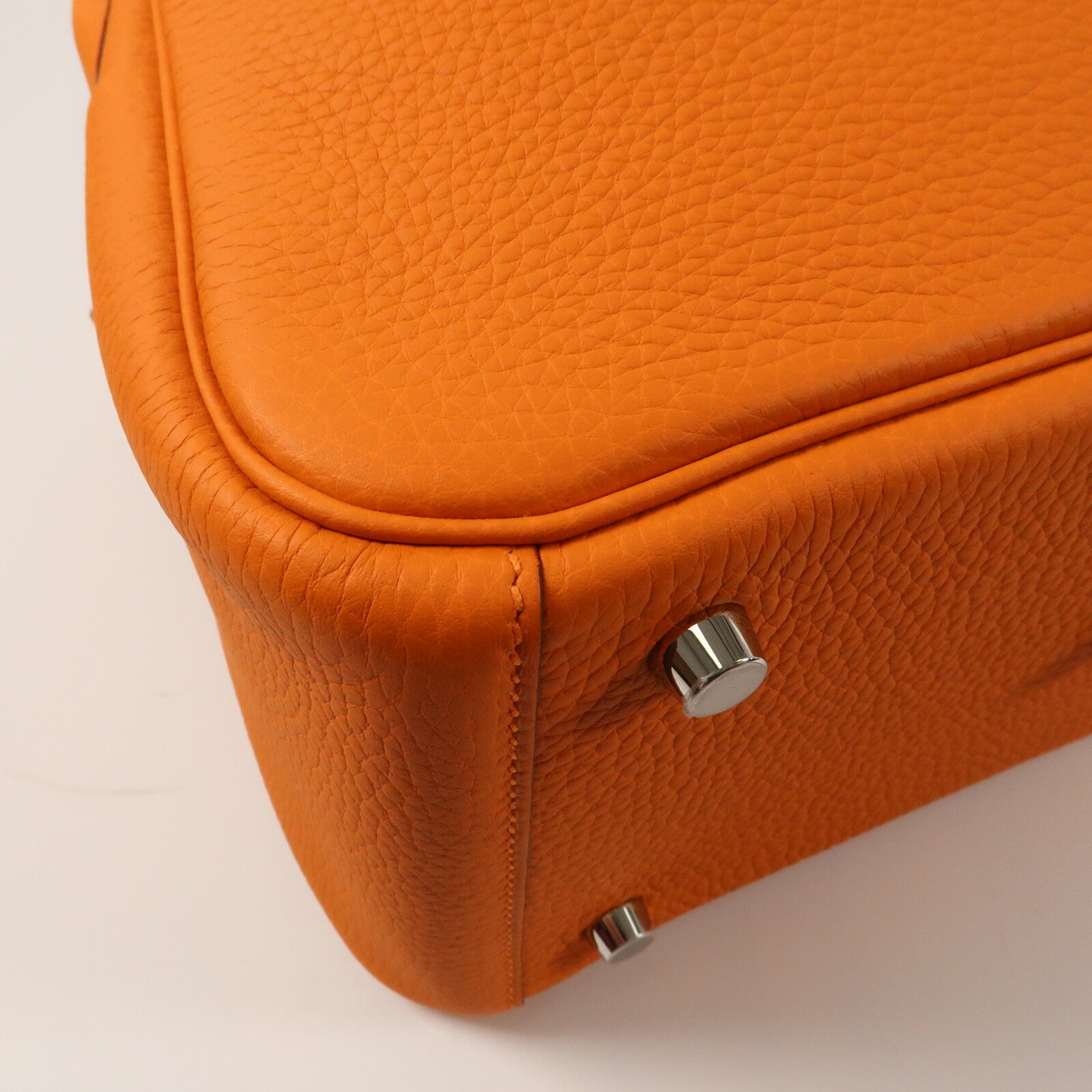 HERMES Clemence皮革Lindy 26銀扣手挽肩背兩用袋Orange